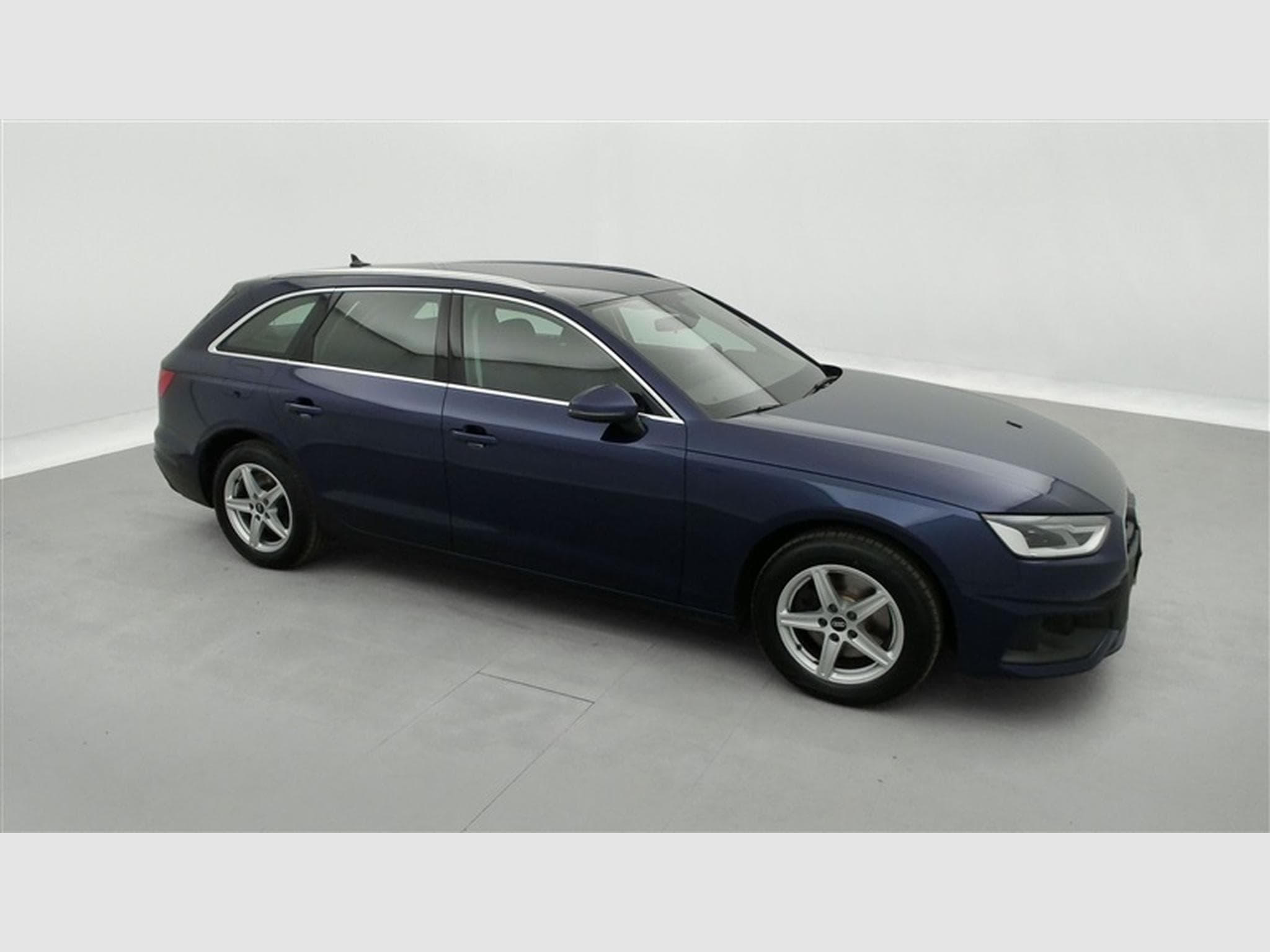 Audi A4 Avant 35 TFSI Business Edition S tronic/NAVI/LED/JA16/PDC (2021) - Foto 23