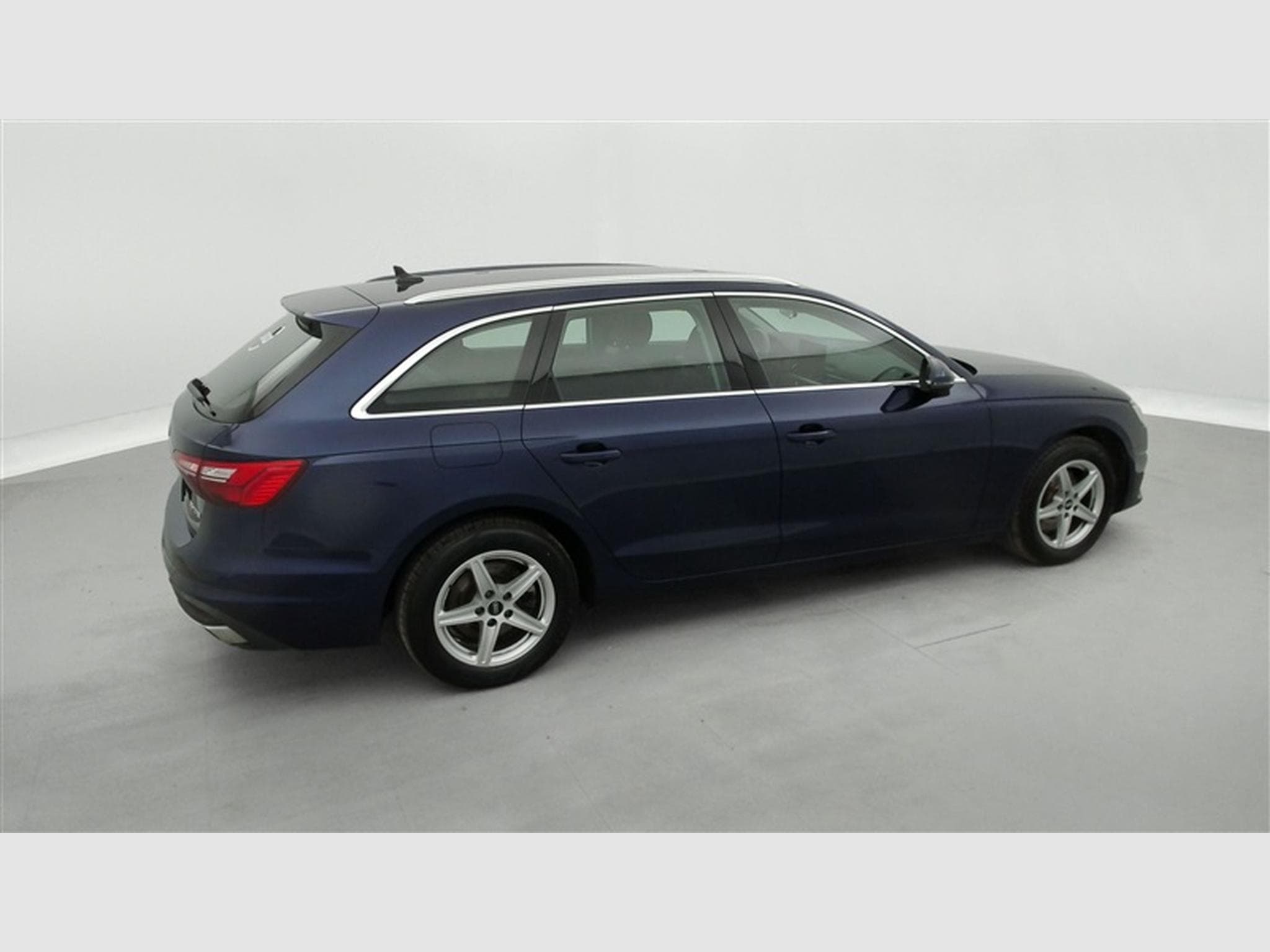 Audi A4 Avant 35 TFSI Business Edition S tronic/NAVI/LED/JA16/PDC (2021) - Foto 25