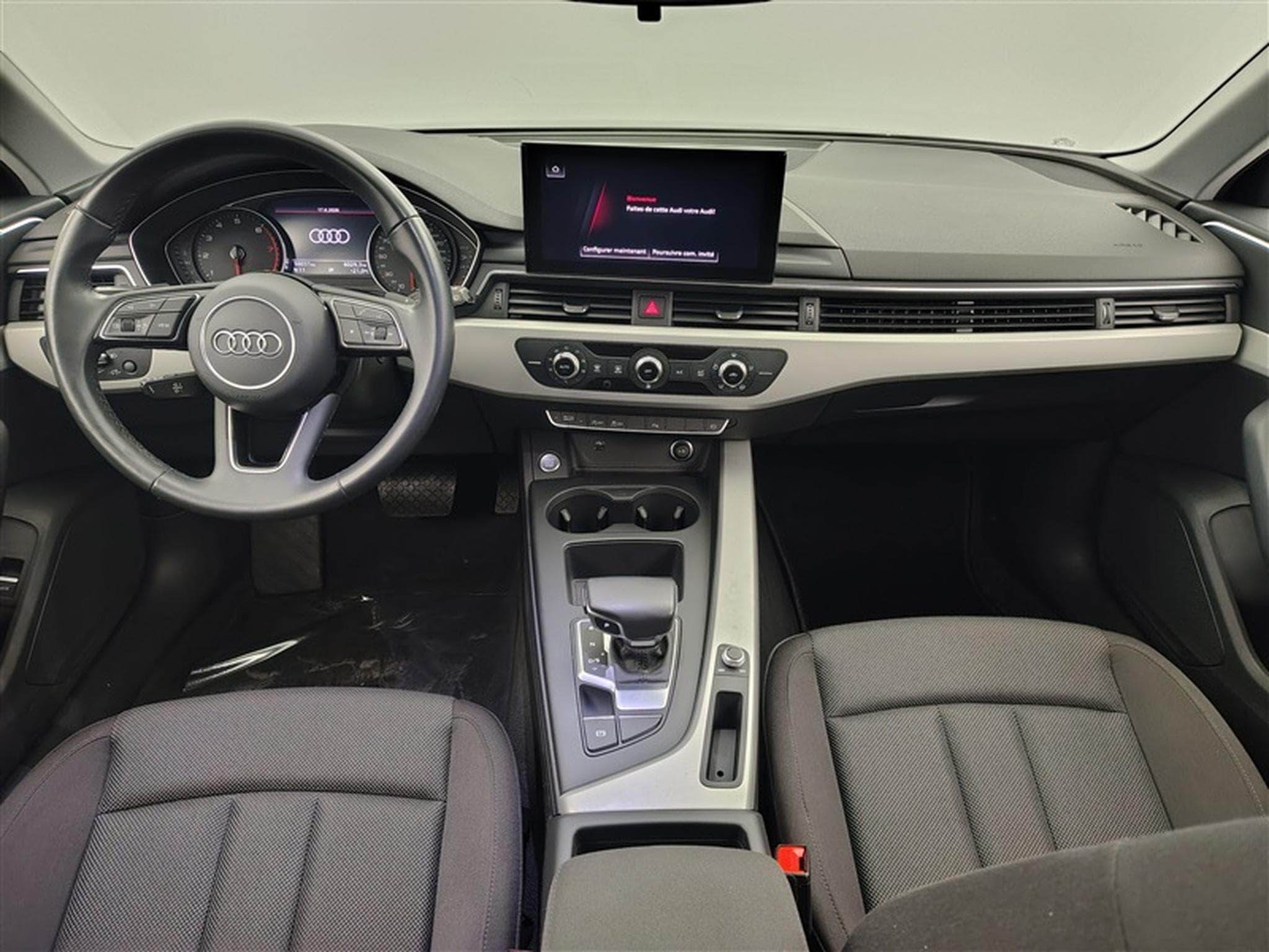 Audi A4 Avant 35 TFSI Business Edition S tronic/NAVI/LED/JA16/PDC (2021) - Foto 8