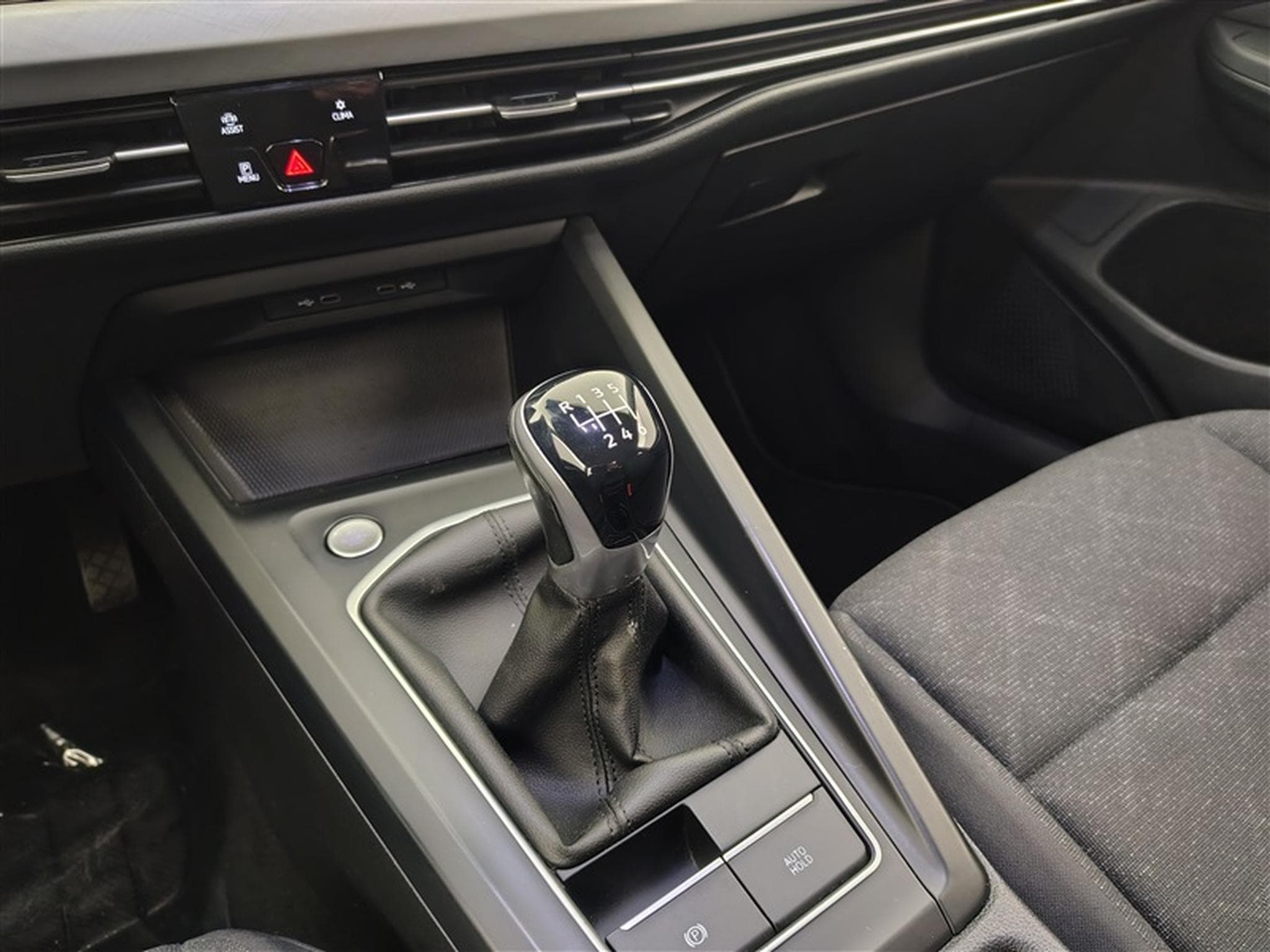 VW Golf 1.5 TSI Life**CARPLAY/LED/RADAR AV-AR** (2020) - Foto 12