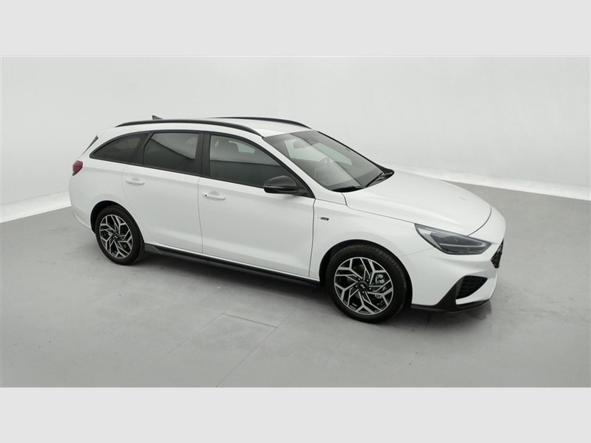 Hyundai i30 Combi 1.0 T-GDi 115cv N-Line NAVI / FULL LED / CAMERA / JA17 (2026) - Foto 24