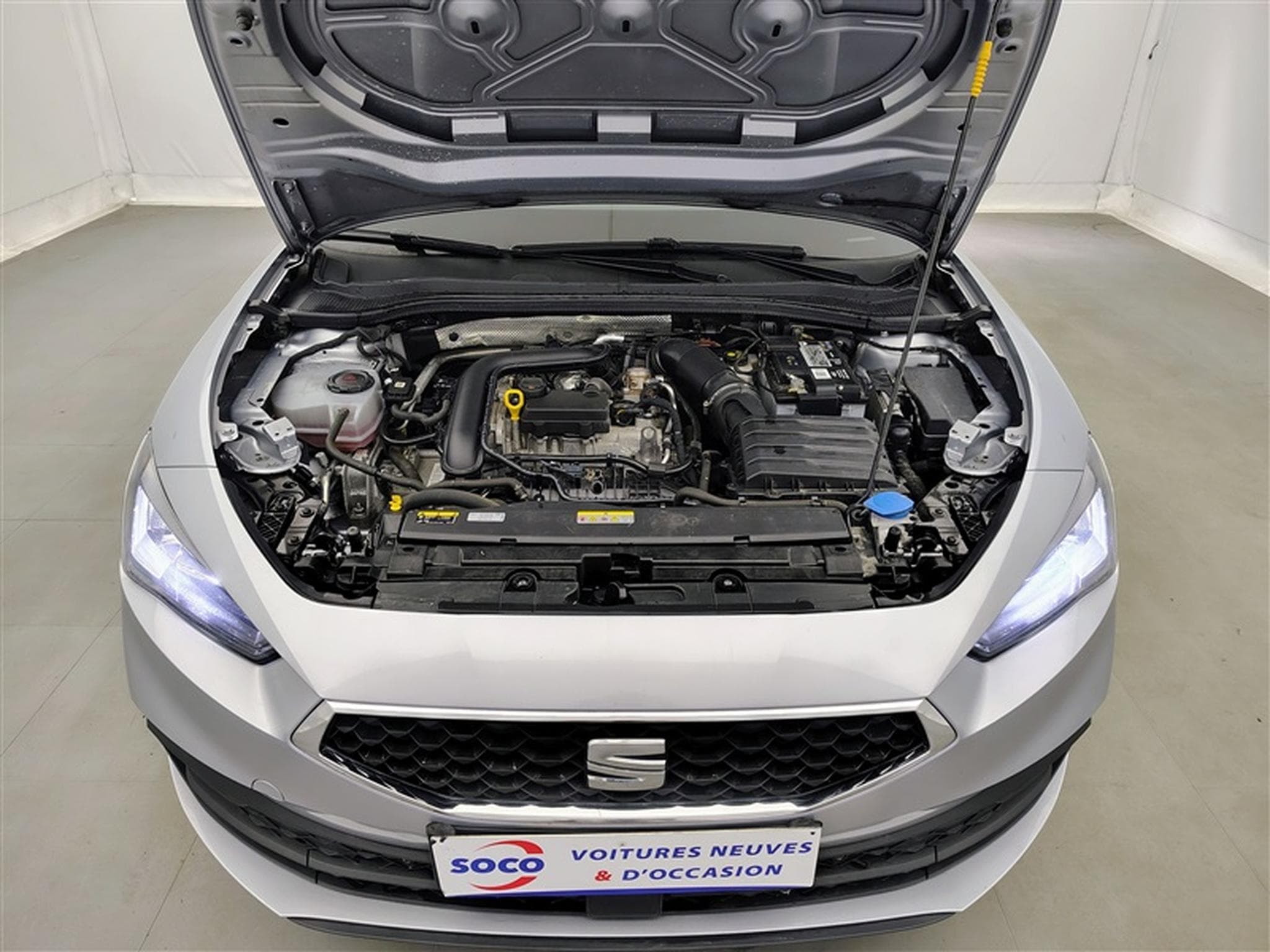 Seat Leon 1.0 EcoTSI Move! NAVI/LED/JA16/PDC AV AR (2023) - Foto 19