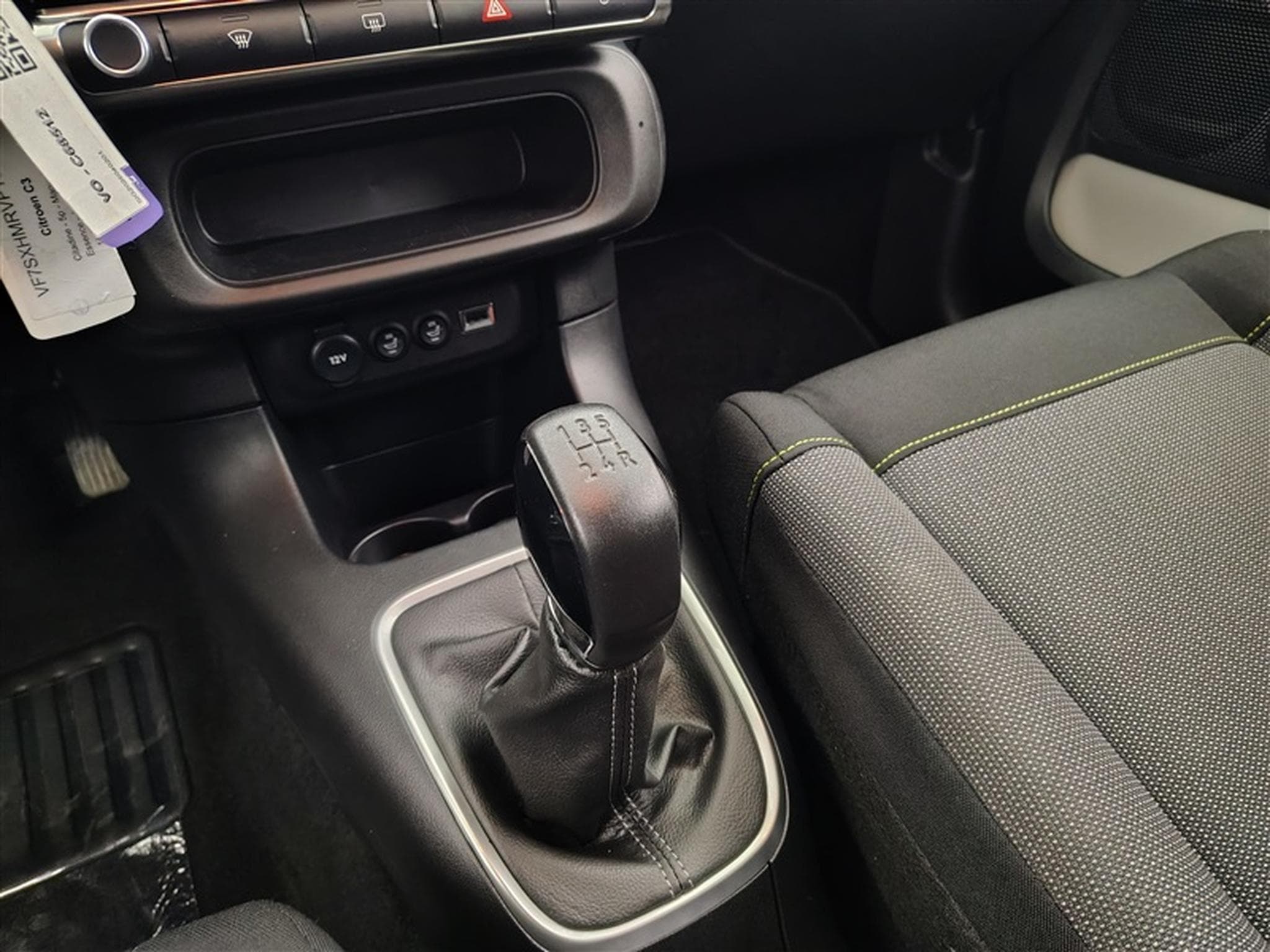 Citroen C3 1.2i PureTech Shine S&S (EU6.4) (2023) - Foto 12