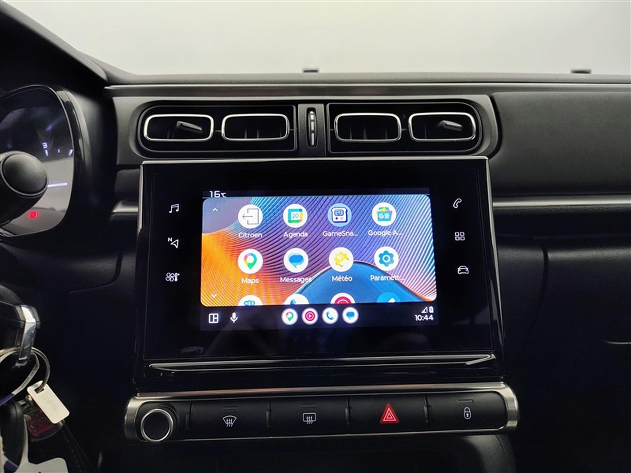 Citroen C3 1.2i PureTech Shine S&S (EU6.4) (2023) - Foto 18