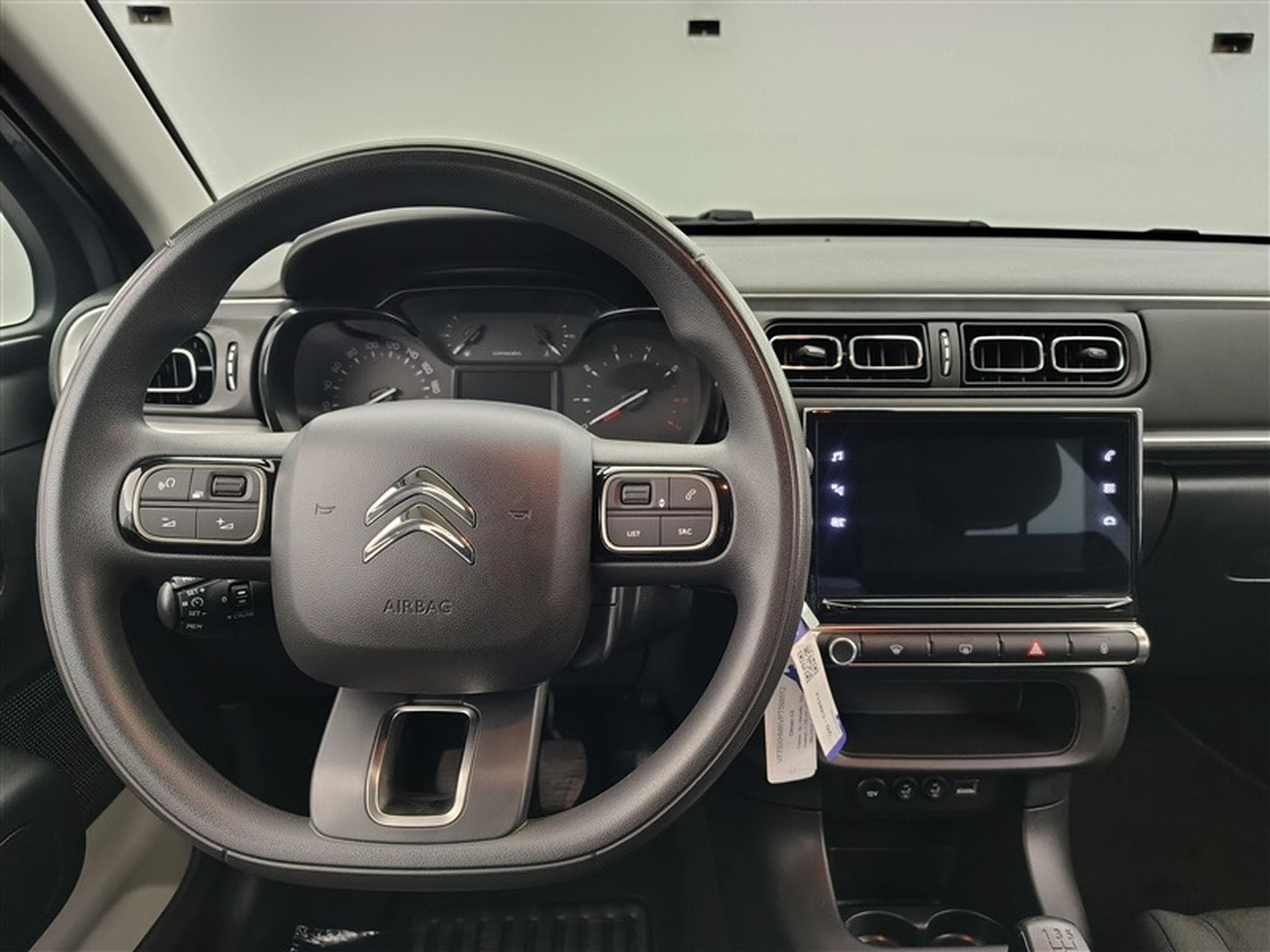 Citroen C3 1.2i PureTech Shine S&S (EU6.4) (2023) - Foto 9