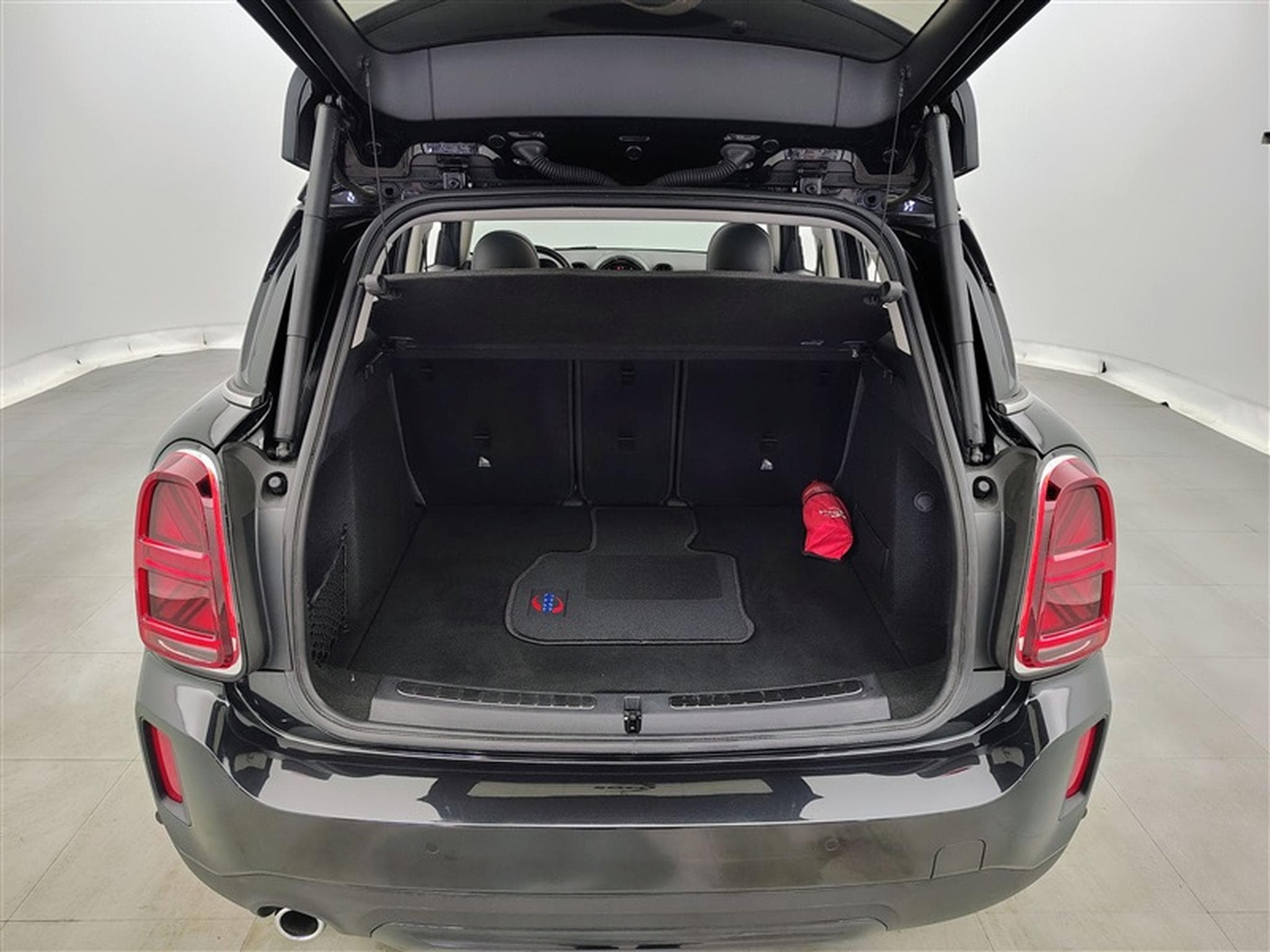 MINI Countryman 1.5iA Cooper NAVI / PANO / CAMERA / CARPLAY / FULL LED (2023) - Photo 14