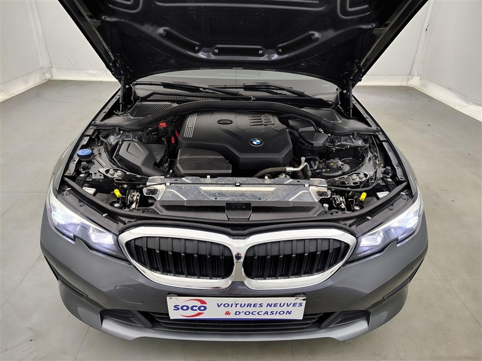 BMW 318 318iA Business NAVI/LED/JA17/PDC AV AR (2021) - Foto 21