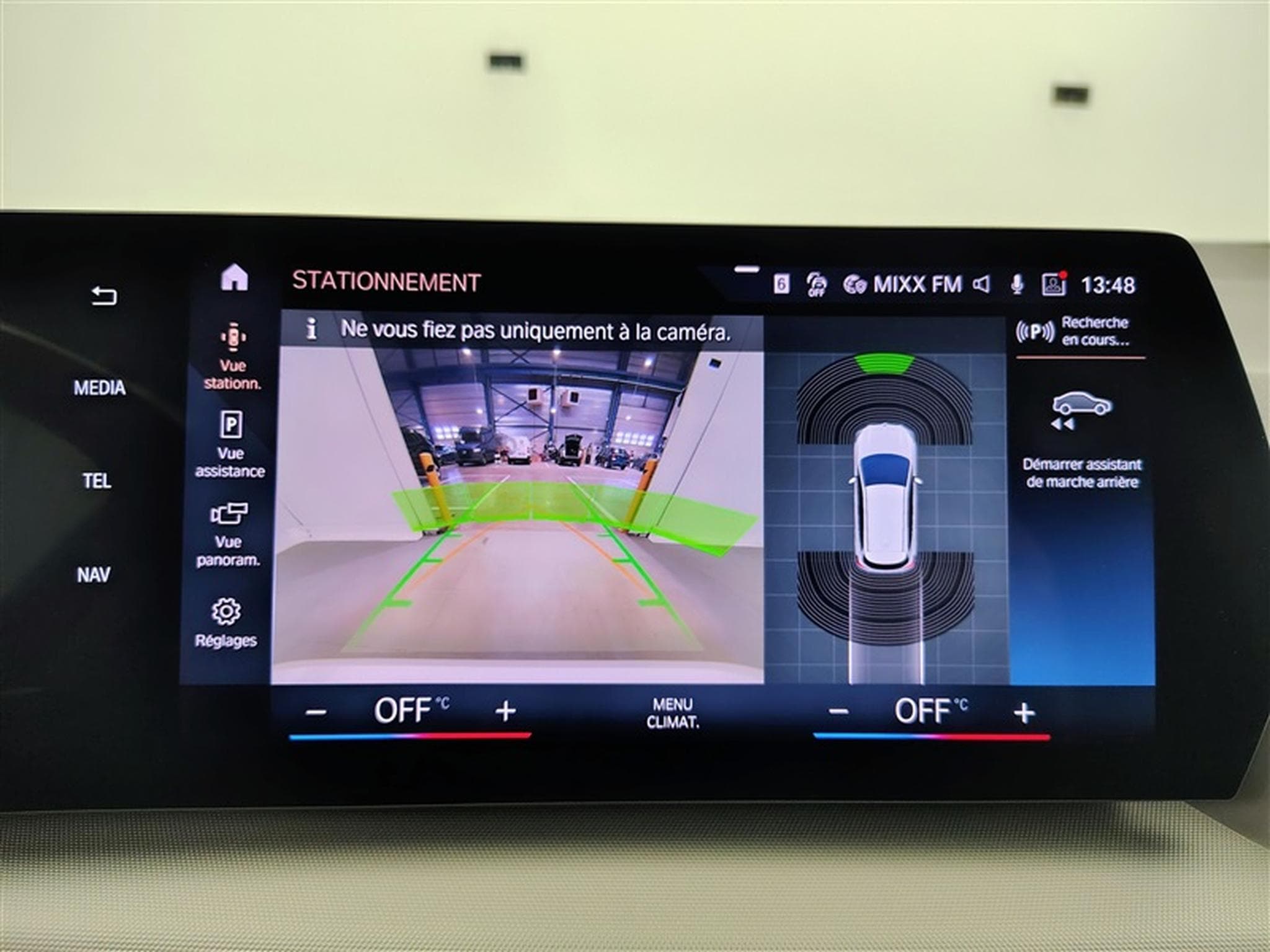 BMW 225 xeA PHEV Business Ed. NAVI / FULL LED / CLIM (2023) - Photo 18