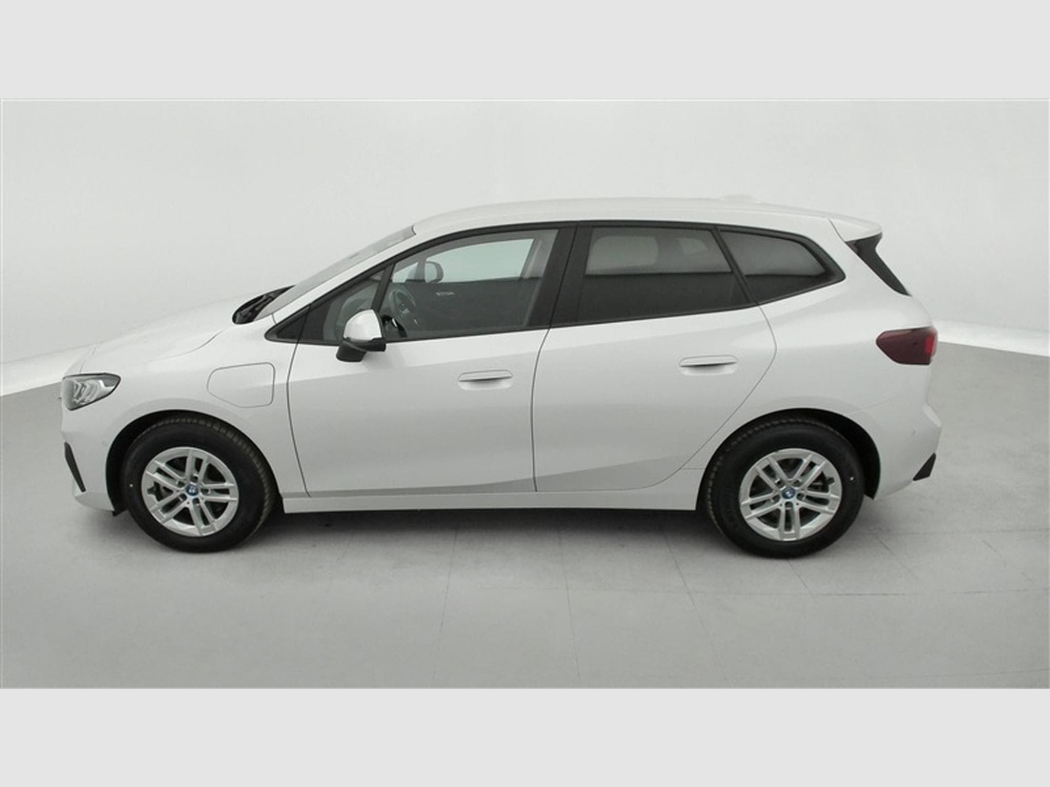 BMW 225 xeA PHEV Business Ed. NAVI / FULL LED / CLIM (2023) - Photo 3
