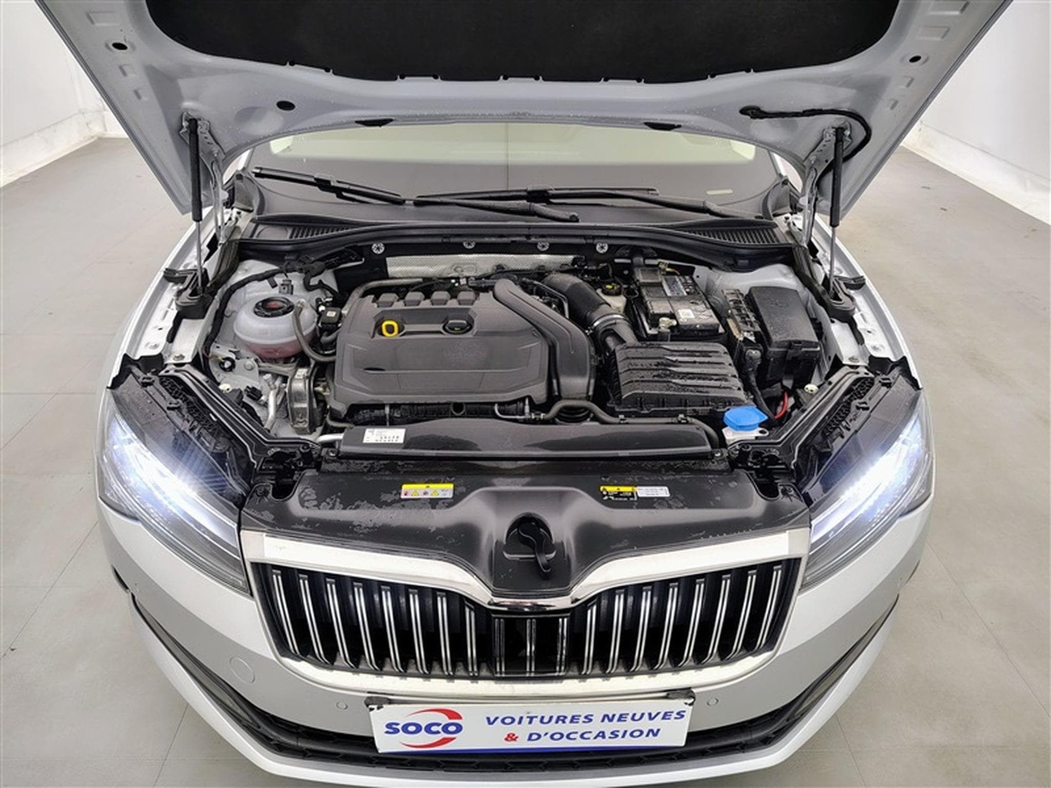 Skoda Superb 1.5 TSI ACT Clever+ DSG (2023) - Photo 18