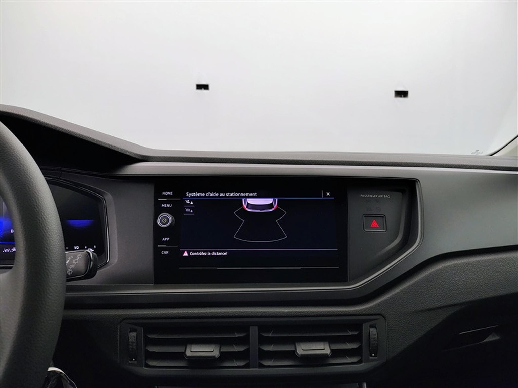 VW Polo 1.0 MPI 80cv Life CARPLAY / FULL LED / PDC AR (2026) - Photo 18