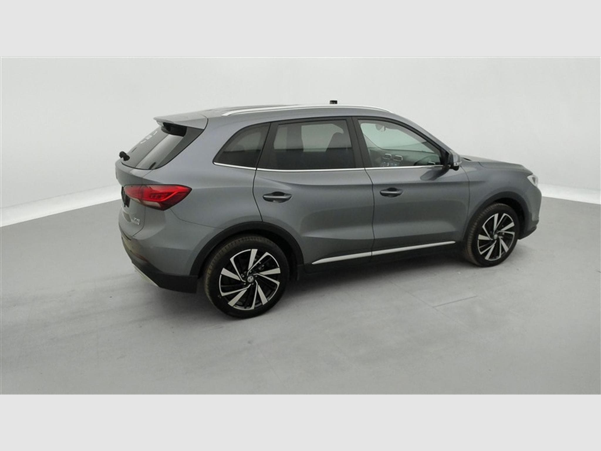 MG ZS 1.5 Hybrid+ Luxury NAVI / FULL LED / CUIR / CAMERA / JA 17" (2025) - Photo 25