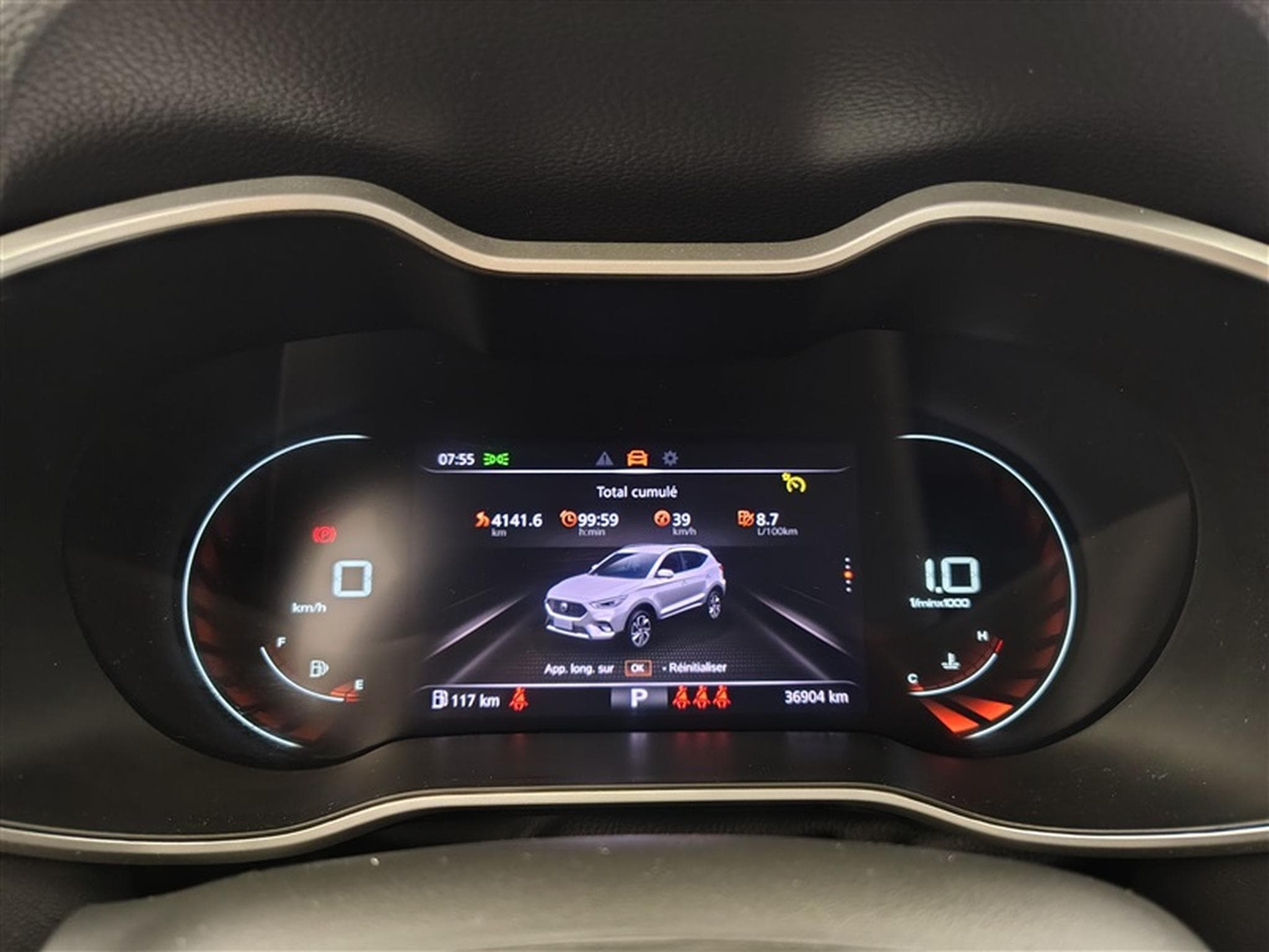 MG ZS 1.0 T-GDi 110cv AUTO Luxury NAVI / FULL LED / CUIR / CAMERA (2024) - Photo 10