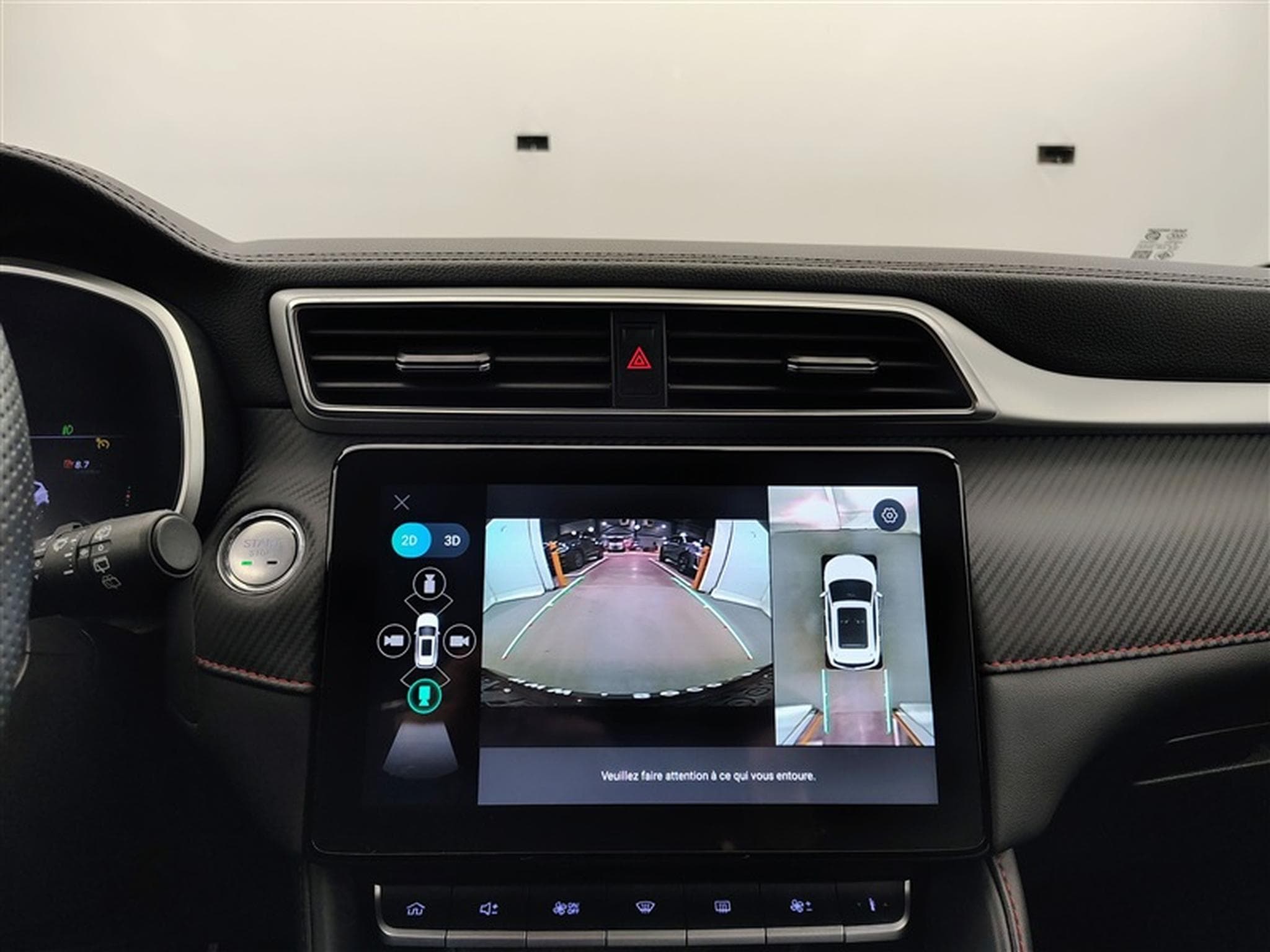 MG ZS 1.0 T-GDi 110cv AUTO Luxury NAVI / FULL LED / CUIR / CAMERA (2024) - Photo 18