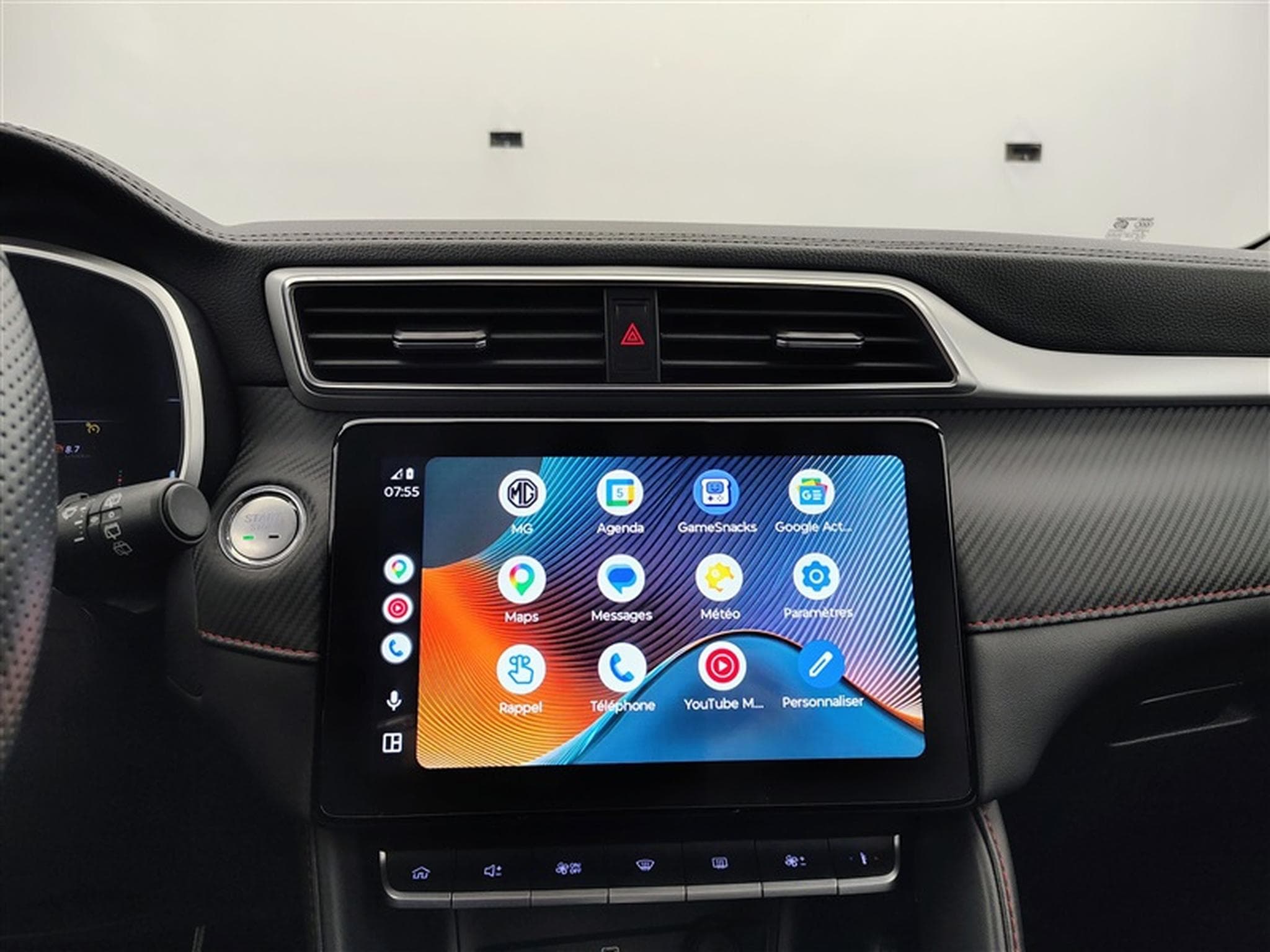 MG ZS 1.0 T-GDi 110cv AUTO Luxury NAVI / FULL LED / CUIR / CAMERA (2024) - Photo 20