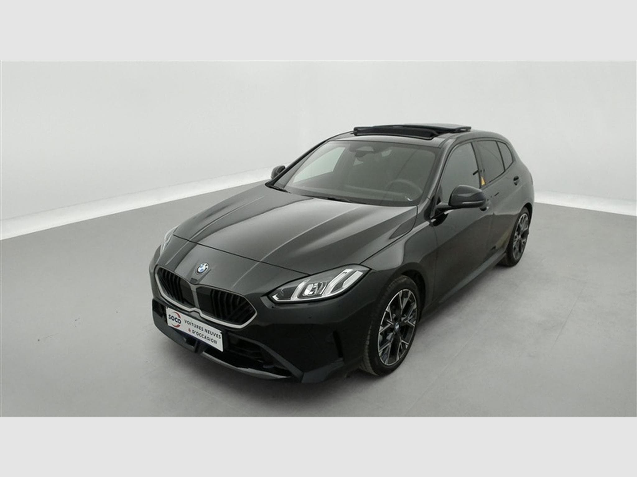 BMW 120 120iA Pack M NAVI / FULL LED / PANO / CAMERA / JA 18" (2025) - Photo 1
