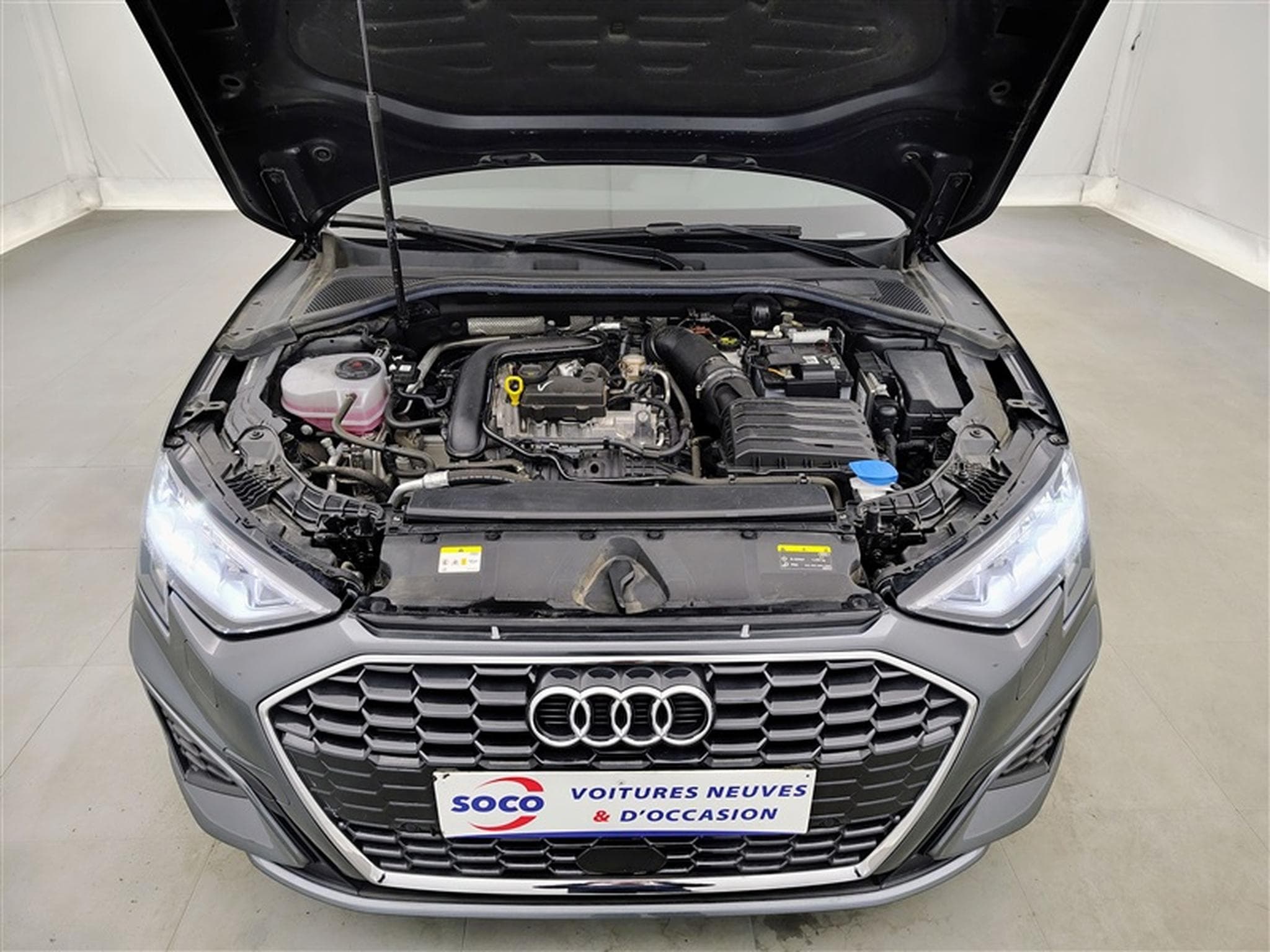 Audi A3 30 TFSI  S-Tronic S-Line  Cuir / Navi / Led (2021) - Photo 18