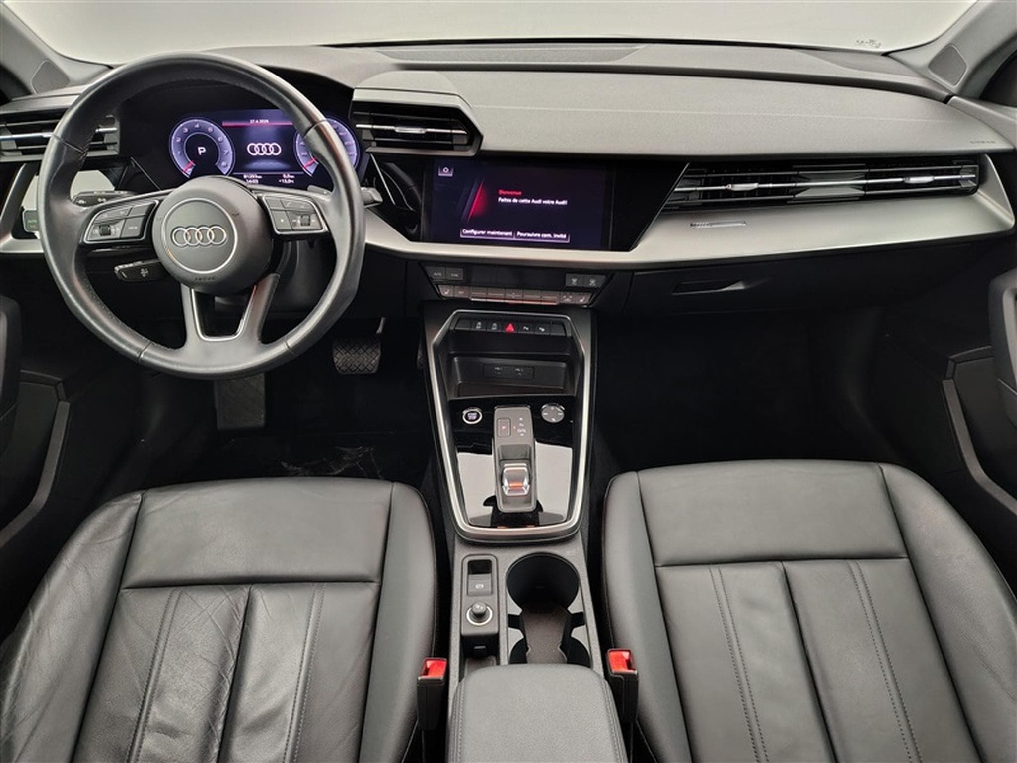 Audi A3 30 TFSI  S-Tronic S-Line  Cuir / Navi / Led (2021) - Photo 8