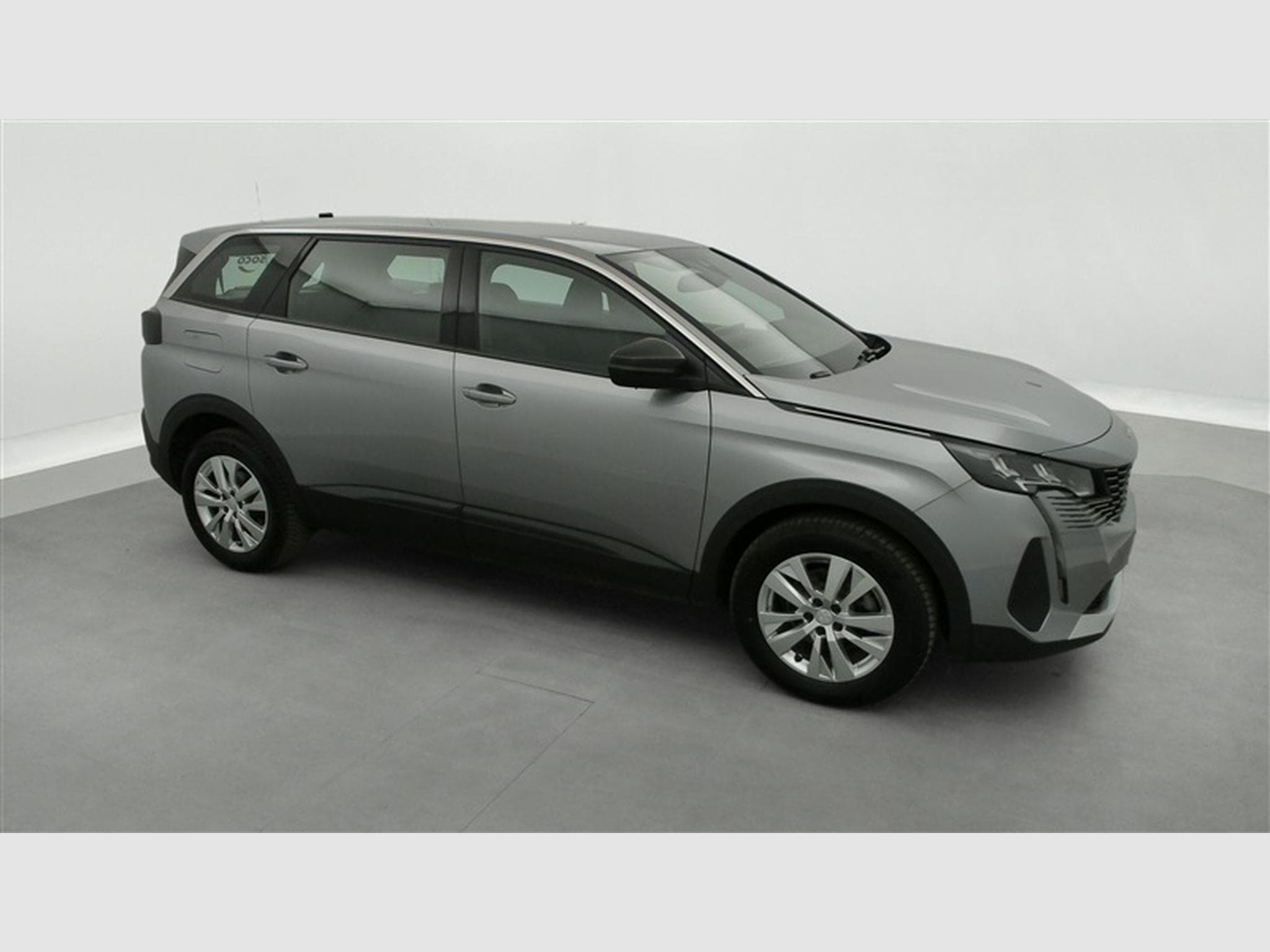 Peugeot 5008 1.5 BlueHdi EAT8 Active Pack NAVI / FULL LED / CARPLAY (2023) - Photo 23