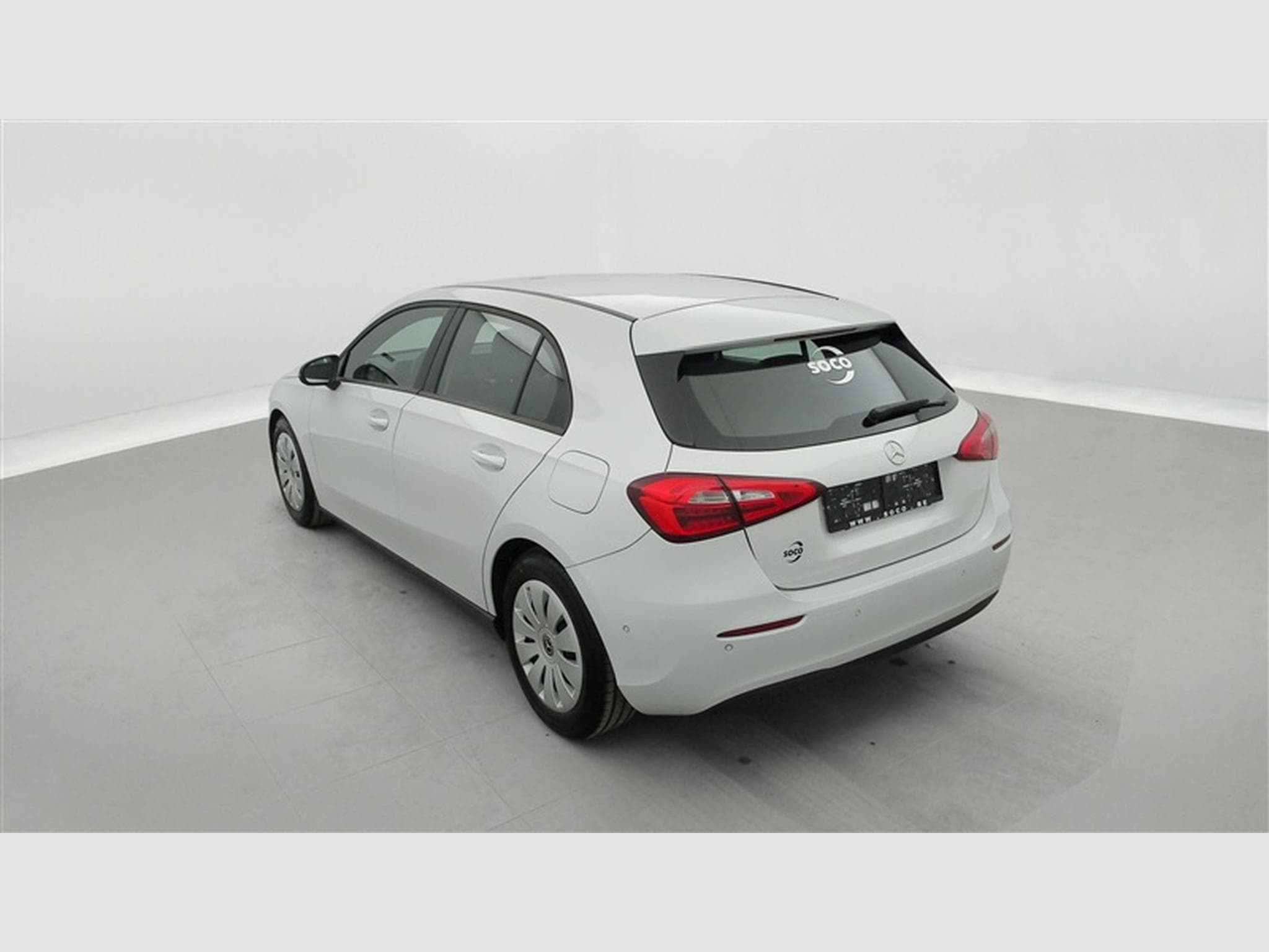 Mercedes A 160 A 160 Business NAVI/PDC AV AR (2021) - Photo 2