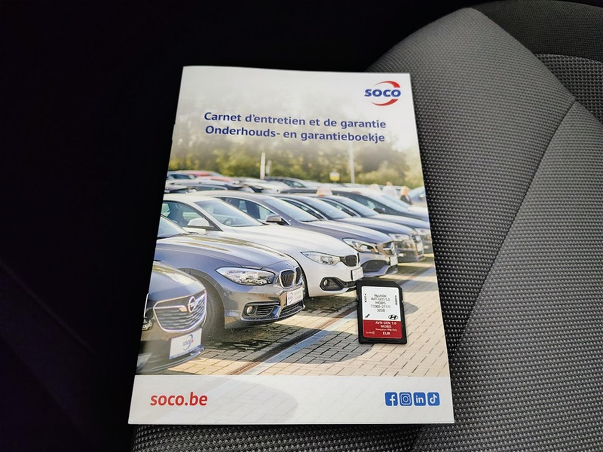 Hyundai i20 1.2i 84cv Twist Pack Techno NAVI / CAMERA / PDC AR / JA 15" (2018) - Photo 19
