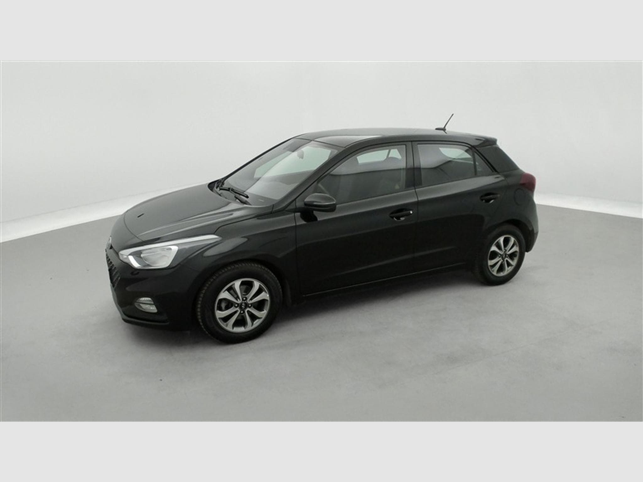 Hyundai i20 1.2i 84cv Twist Pack Techno NAVI / CAMERA / PDC AR / JA 15" (2018) - Photo 21