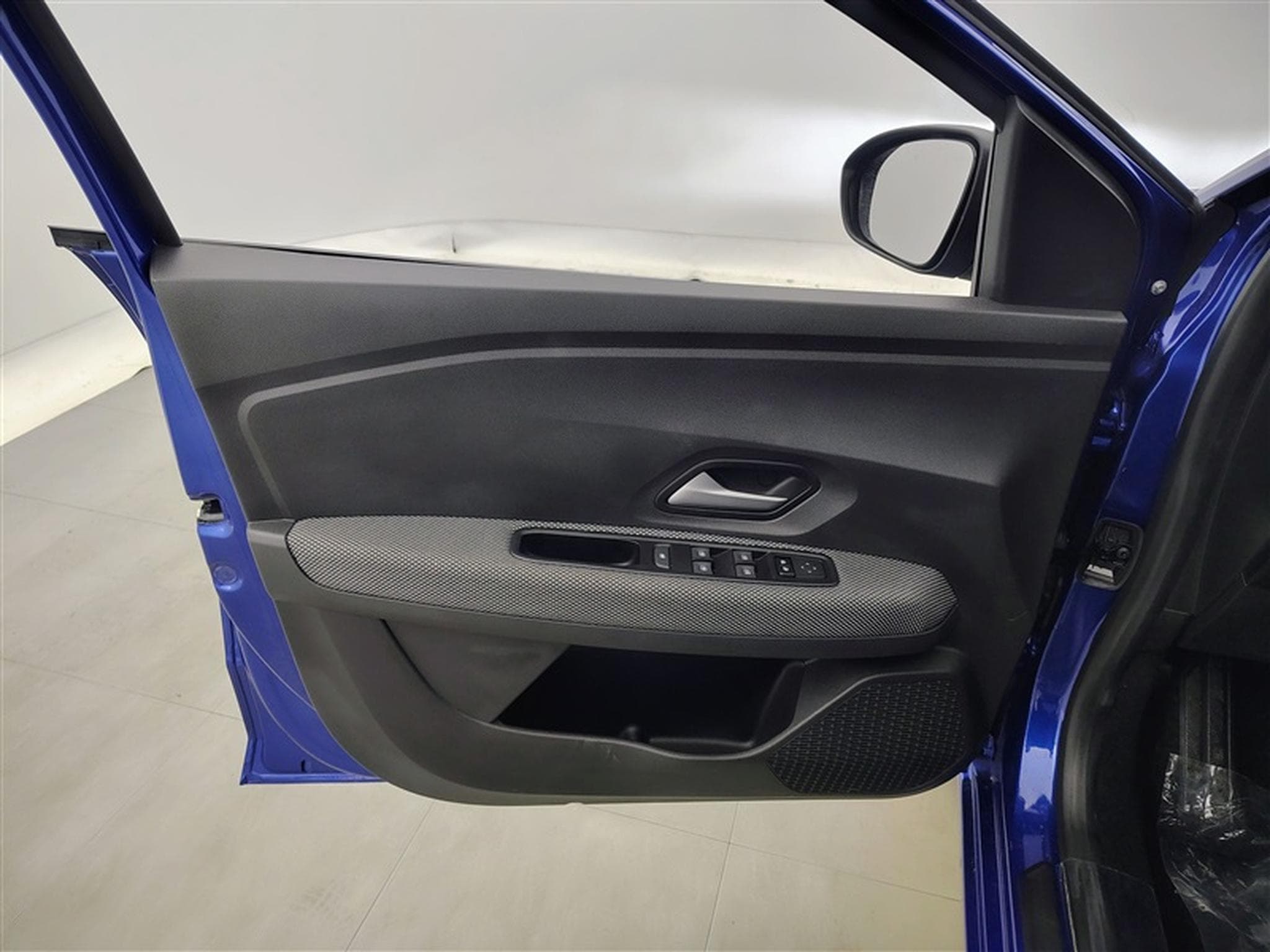 Dacia Sandero 1.0 Eco-G Journey *CARPLAY/FULL LED/CAMERA/PDC AV ARR/JA16* (2025) - Photo 17