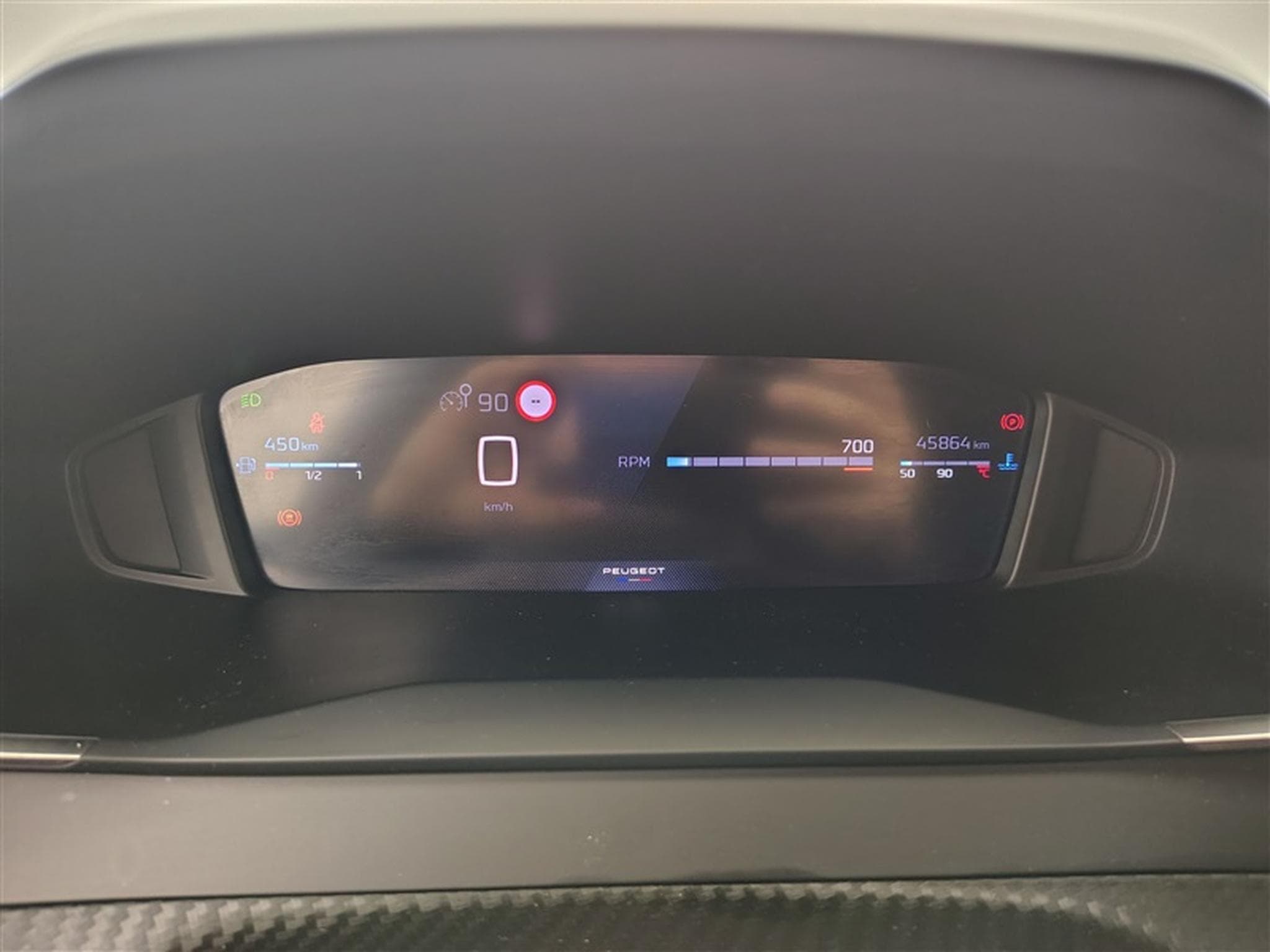 Peugeot 2008 1.2 PureTech Allure NAVI / FULL LED / CARPLAY / S-CUIR (2024) - Photo 10