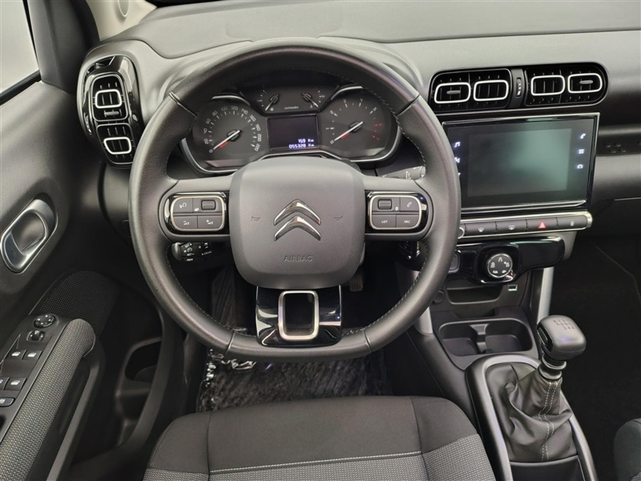 Citroen C3 Aircross 1.5 BlueHDi Feel S&S (2020) - Photo 9