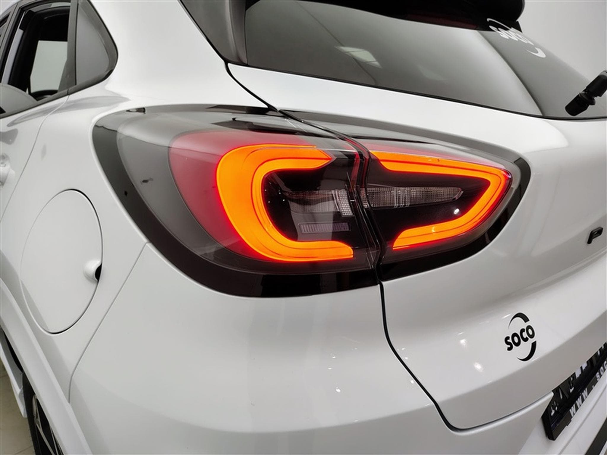 Ford Puma 1.0 EcoBoost mHEV 125cv ST-Line NAVI / FULL LED / CAMERA (2026) - Photo 16