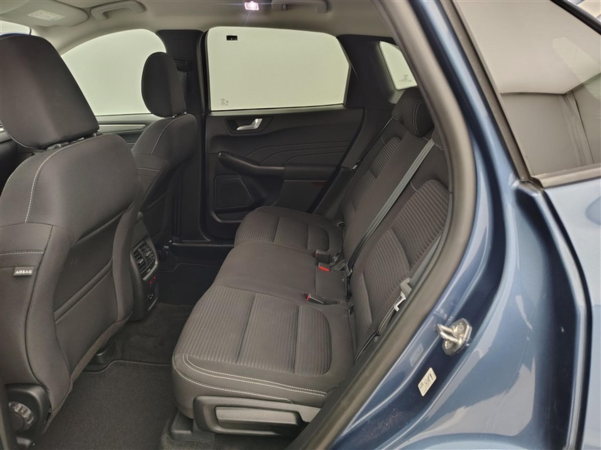 Ford Kuga 1.5 EcoBoost 150Cv Titanium NAVI / CARPLAY / CAMERA (2022) - Photo 13