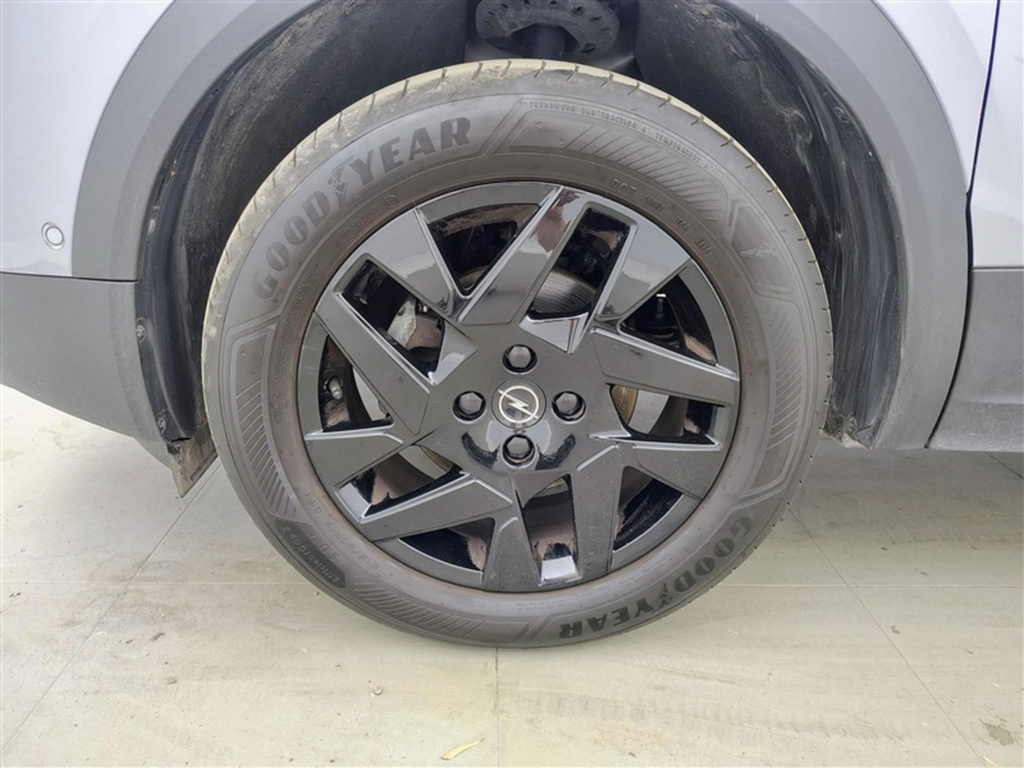 Opel Mokka 1.2 Turbo 100cv GS Line NAVI / FULL LED / CAMERA / JA 17" (2024) - Photo 6
