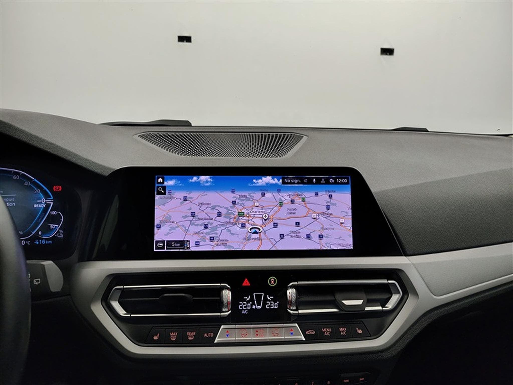 BMW 330 330eA PHEV Touring NAVI / CUIR SPORT / FULL LED (2022) - Photo 11