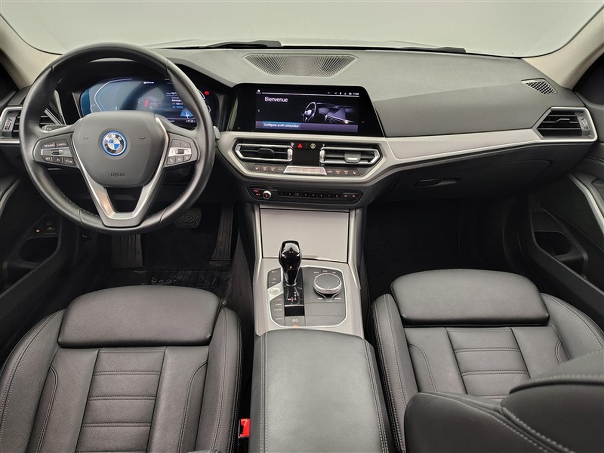 BMW 330 330eA PHEV Touring NAVI / CUIR SPORT / FULL LED (2022) - Photo 8