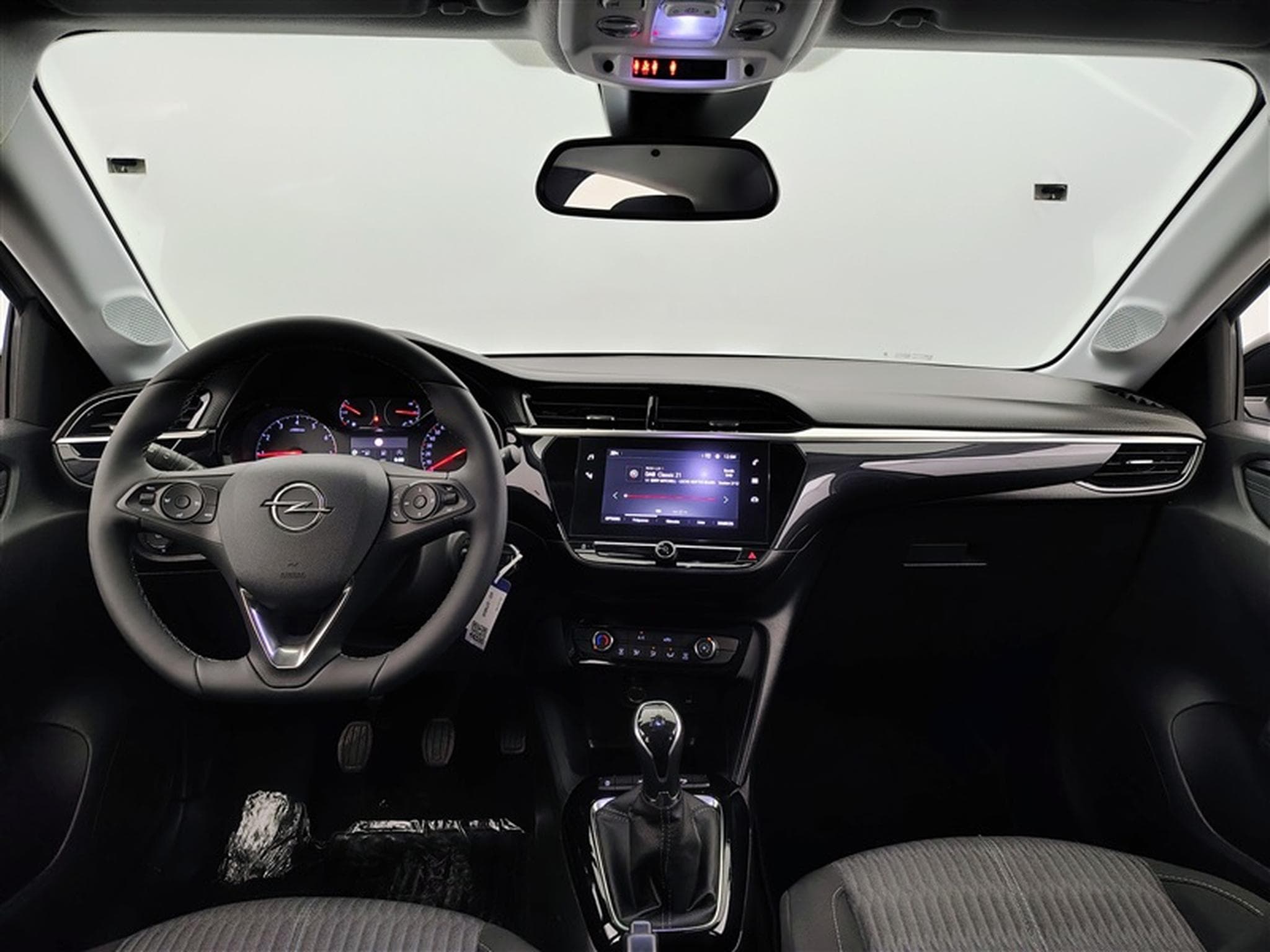Opel Corsa 1.2 75cv Elegance business (2023) - Photo 8