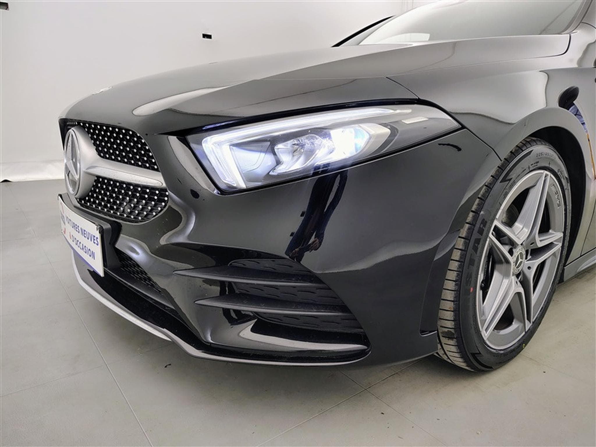 Mercedes A 180 180 AMG Line CUIR/FULL LED/JA18/CAMERA (2022) - Photo 14