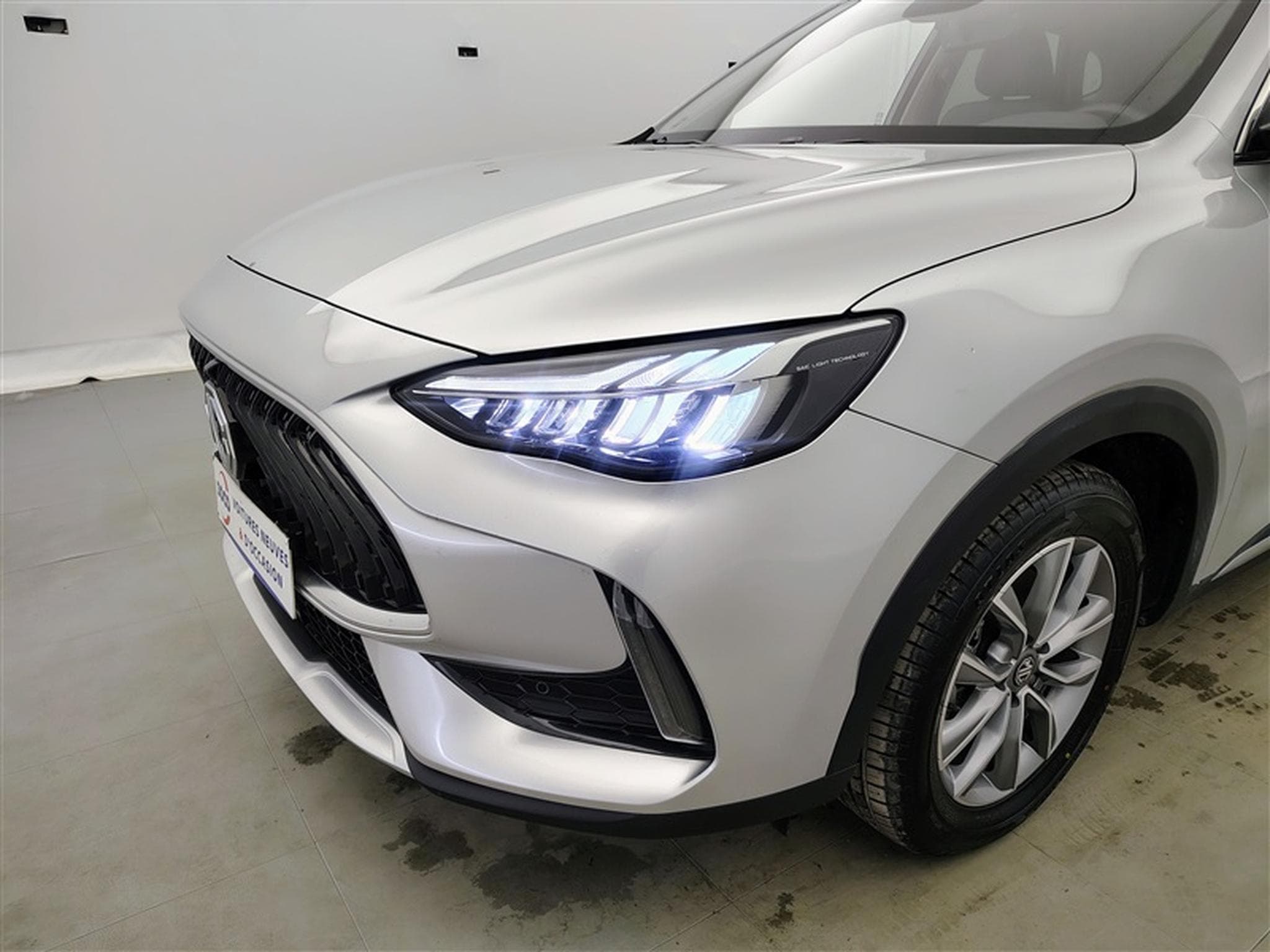 MG HS Facelift 1.5 T-GDi 160cv Comfort NAVI / FULL LED / CUIR (2024) - Photo 15