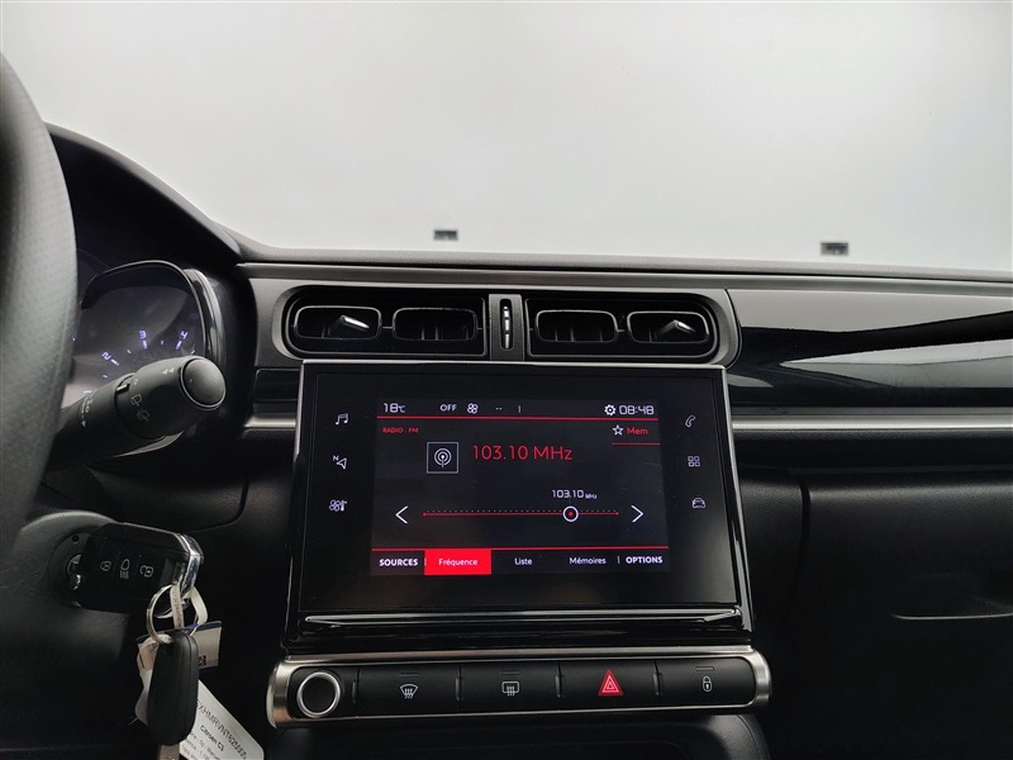 Citroen C3 1.2i PureTech Feel CARPLAY / FULL LED (2022) - Photo 10