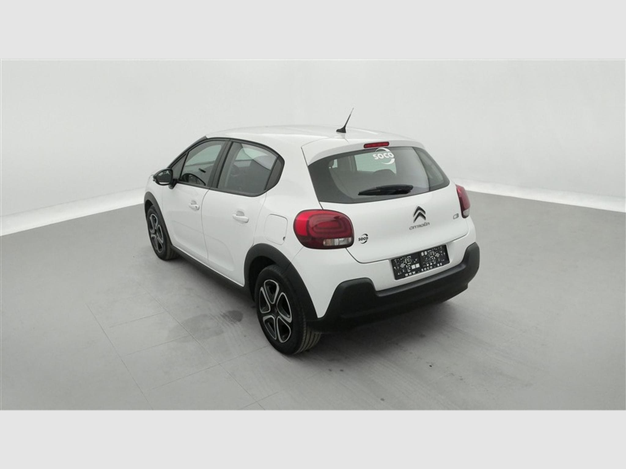 Citroen C3 1.2i PureTech Feel CARPLAY / FULL LED (2022) - Photo 2