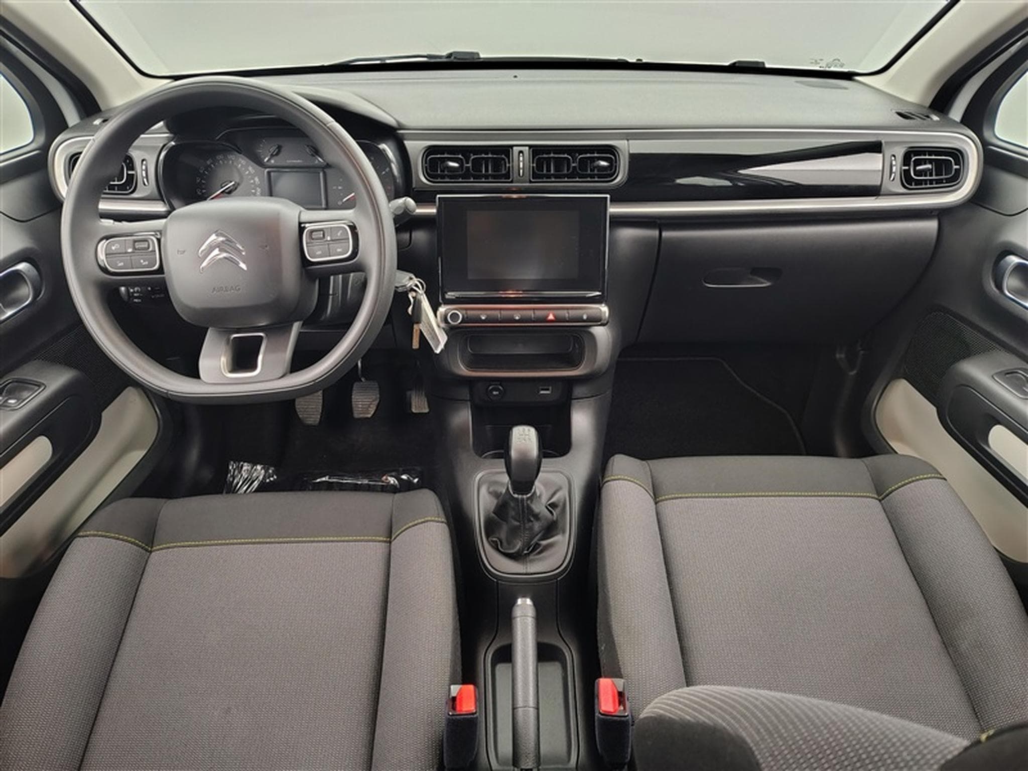 Citroen C3 1.2i PureTech Feel CARPLAY / FULL LED (2022) - Photo 7