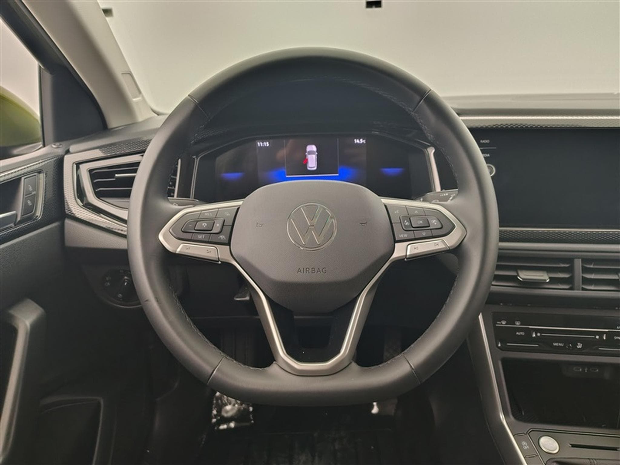 VW Taigo 1.0 TSI 95cv Style CARPLAY / FULL LED / CAMERA / JA (2026) - Photo 9