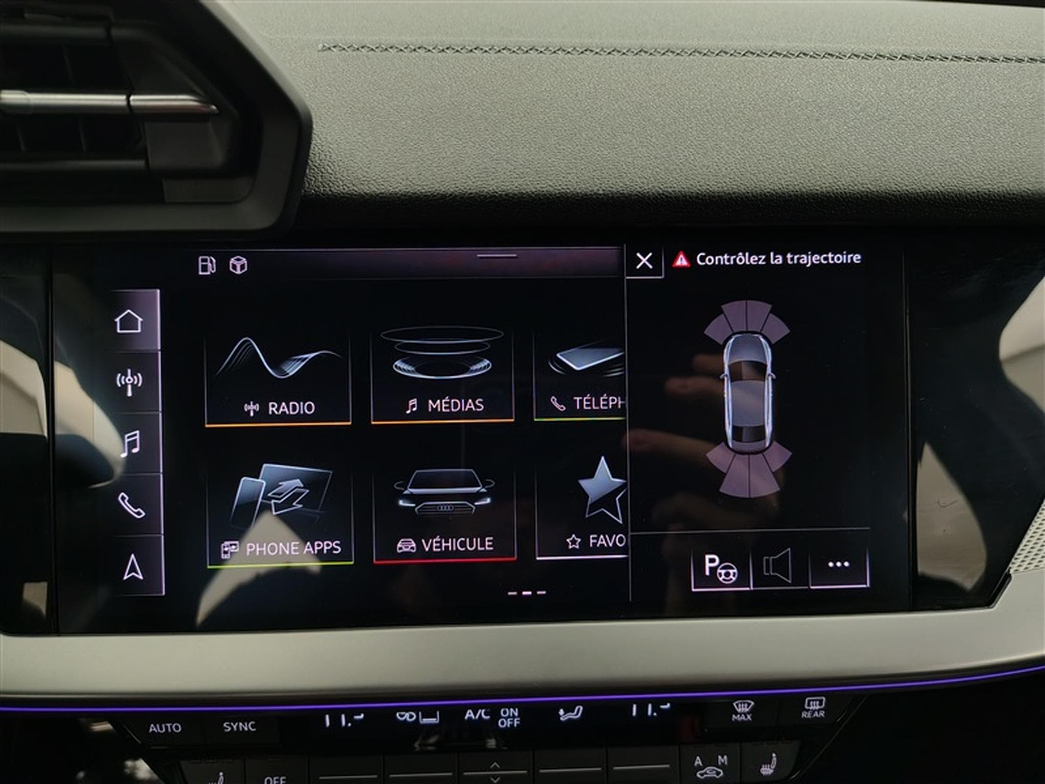 Audi A3 30 TDi S line **FULL LED/SG CH/NAVI/ALCANTARA/CARPLAY** (2023) - Photo 18