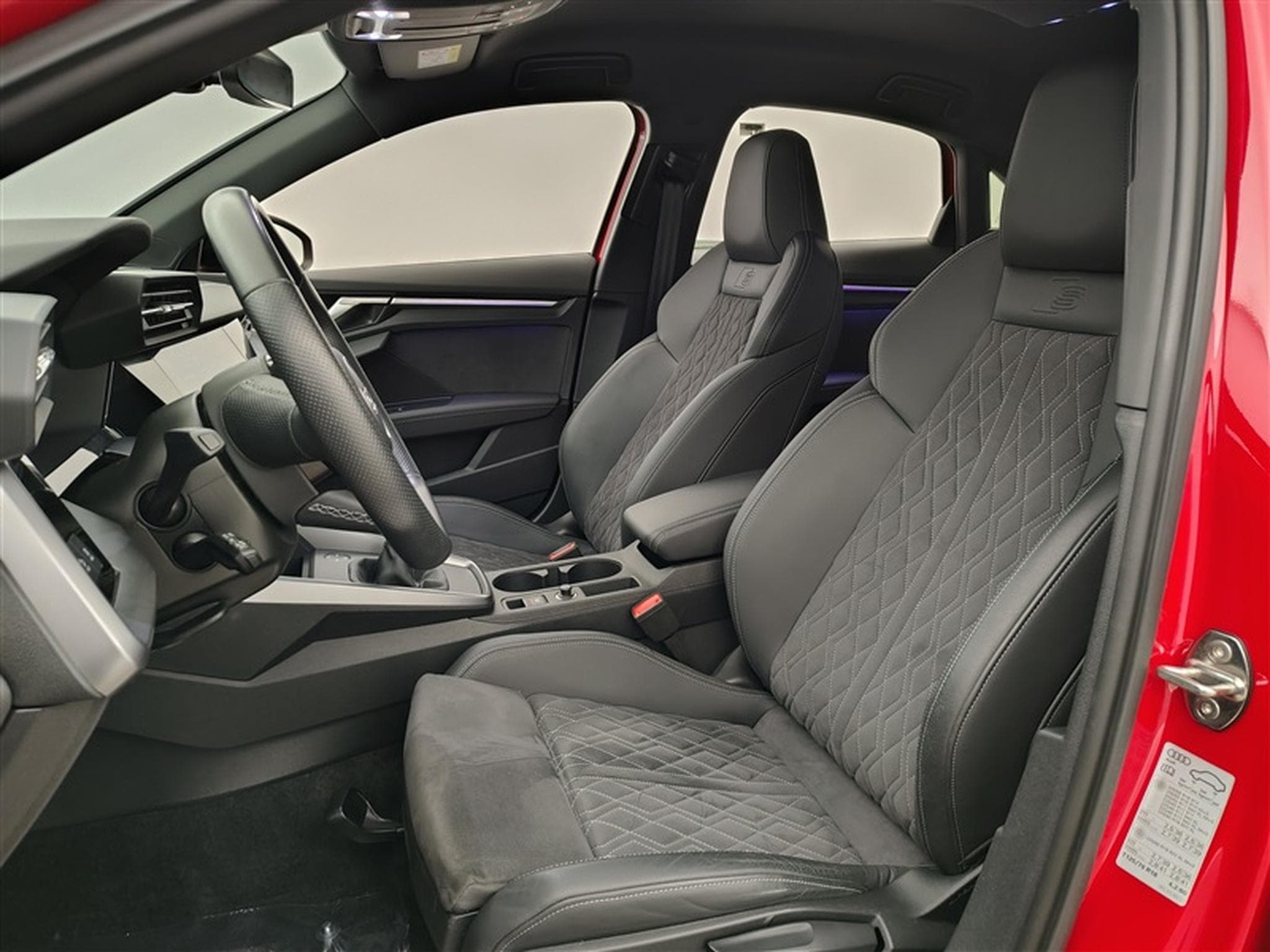 Audi A3 30 TDi S line **FULL LED/SG CH/NAVI/ALCANTARA/CARPLAY** (2023) - Photo 7