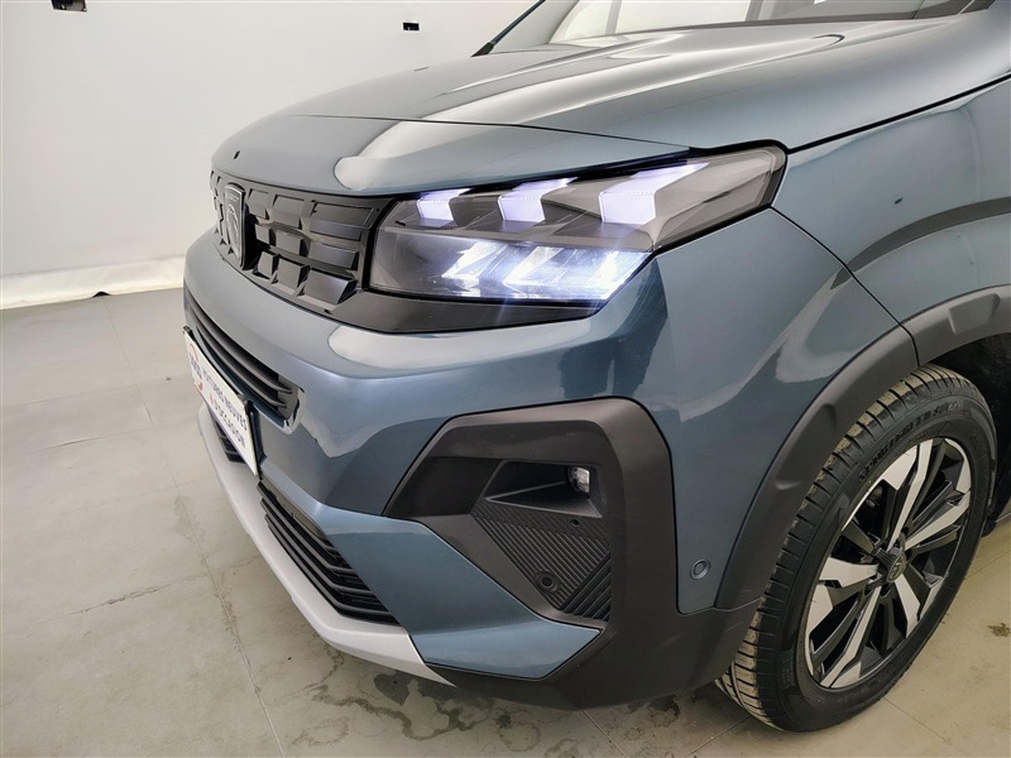 Peugeot Rifter 1.5 BlueHDi 130Cv EAT8 NEW MODELE (2024) - Photo 15