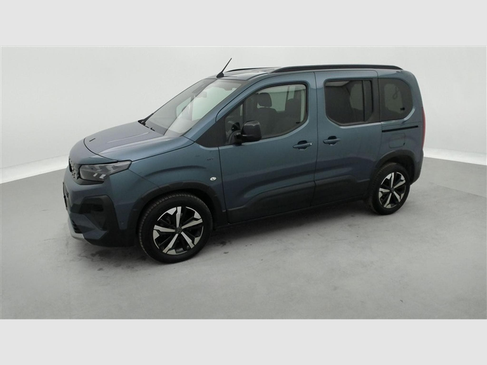 Peugeot Rifter 1.5 BlueHDi 130Cv EAT8 NEW MODELE (2024) - Photo 22
