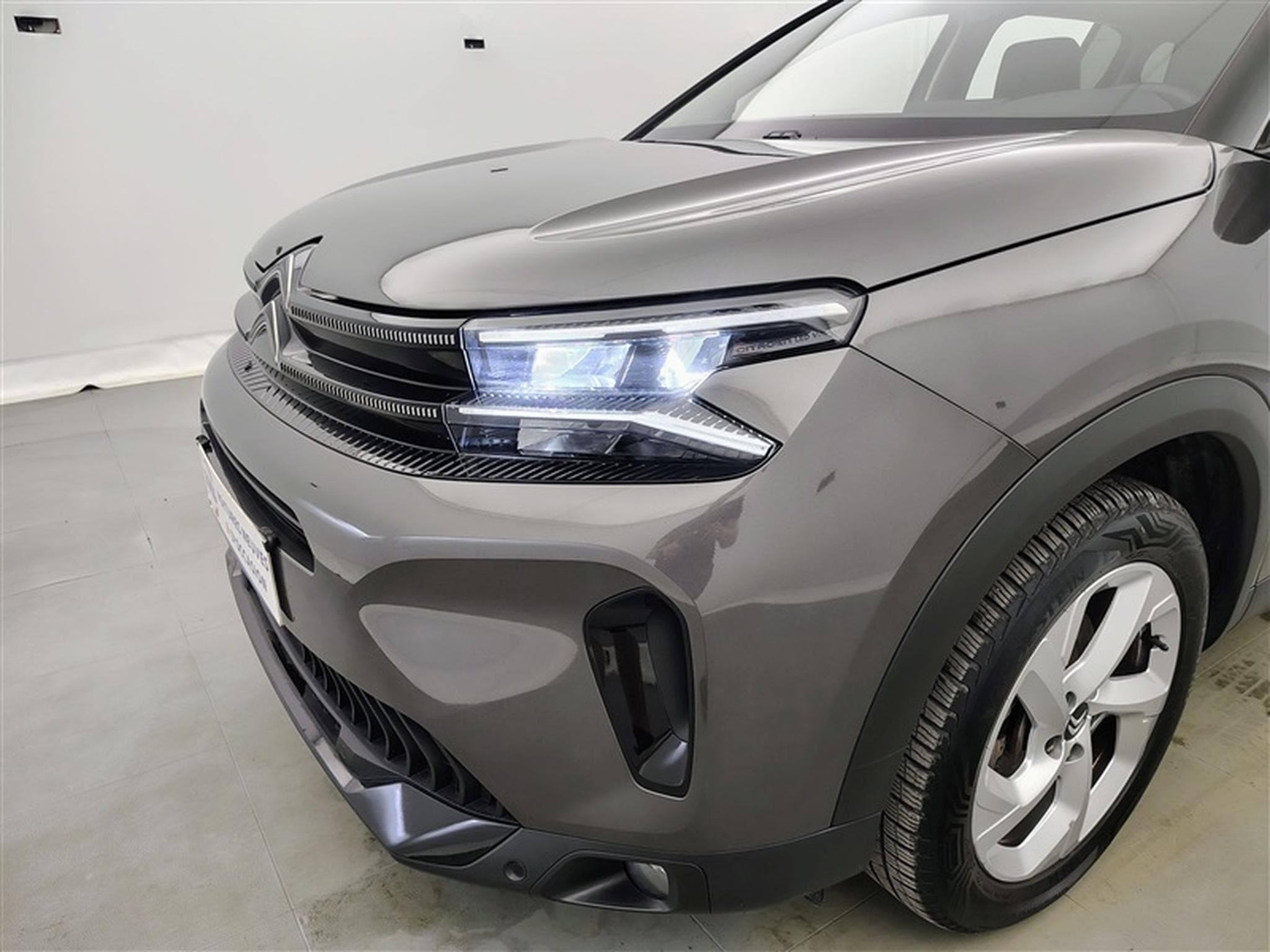 Citroen C5 Aircross 1.2 PureTech Live NAVI/FULL LED/JA/PDC (2023) - Photo 15