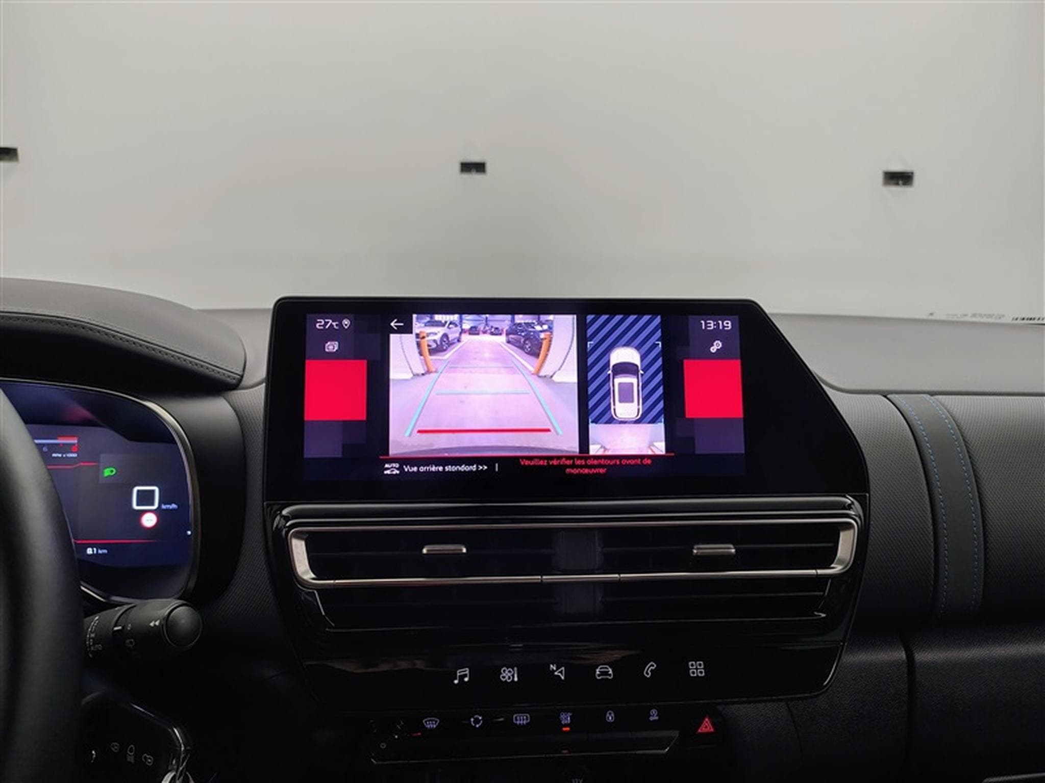Citroen C5 Aircross 1.2 PureTech Live NAVI/FULL LED/JA/PDC (2023) - Photo 18