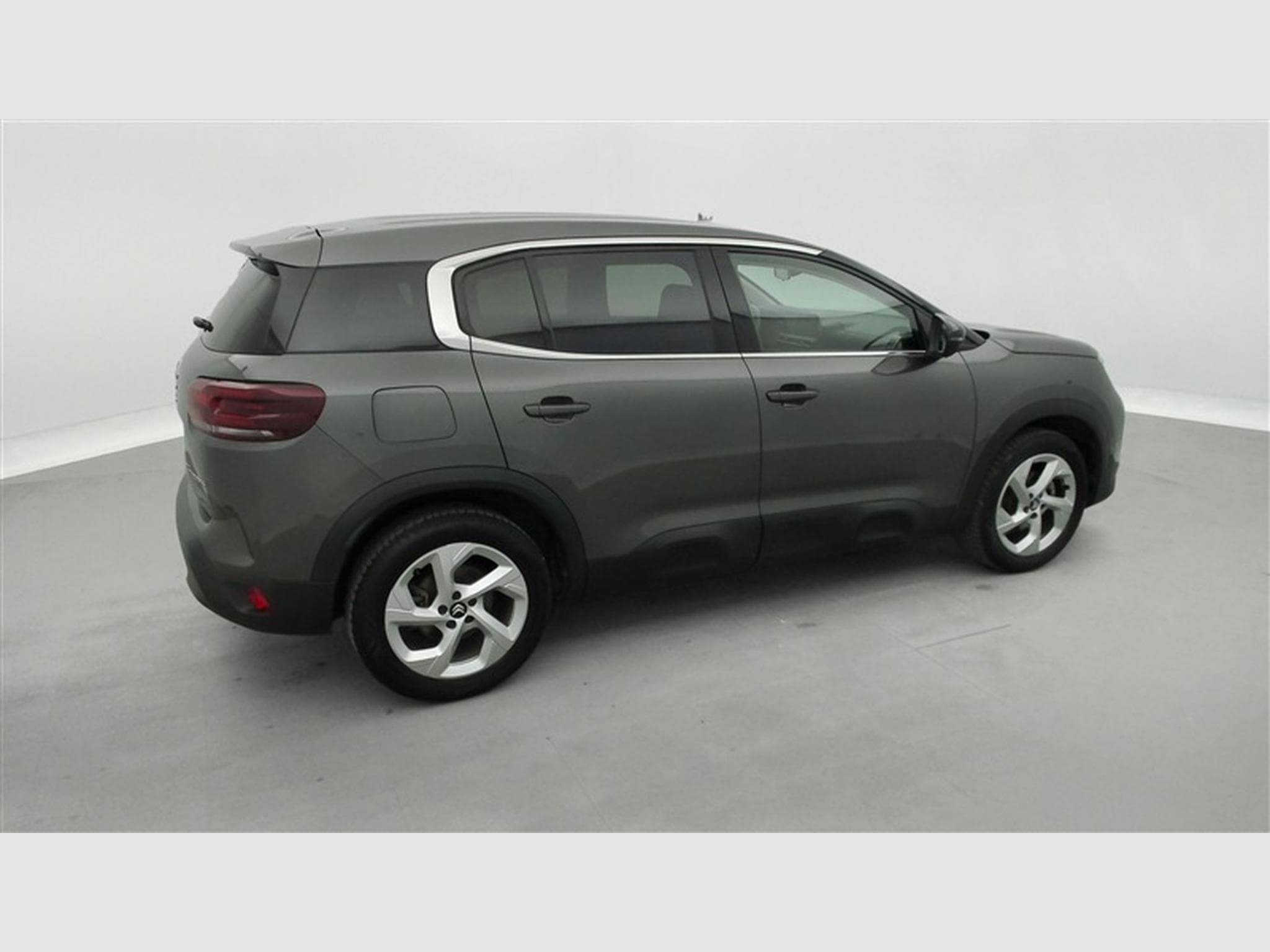 Citroen C5 Aircross 1.2 PureTech Live NAVI/FULL LED/JA/PDC (2023) - Photo 25