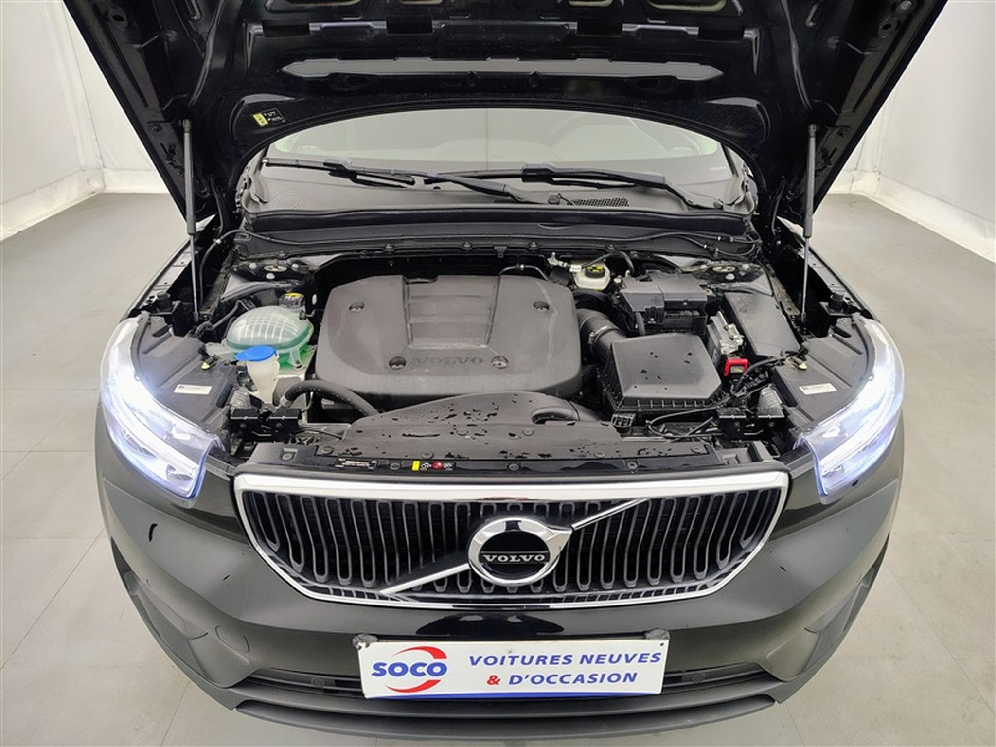 Volvo XC40 1.5 T2 Momentum Geartronic NAVI/FULL LED/JA17/PDC/CAMERA (2021) - Photo 19