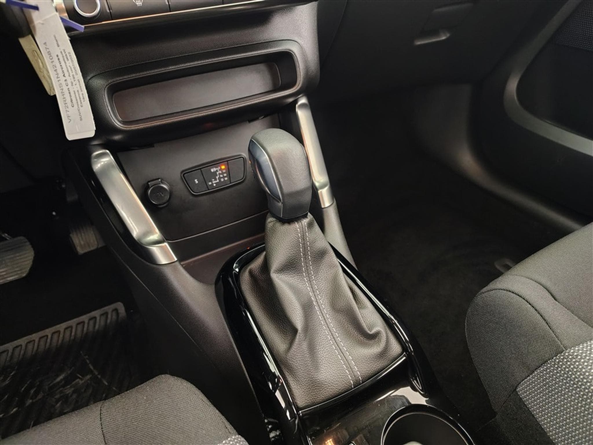 Citroen C3 Aircross 1.2 PureTech 130Cv EAT8 Feel CARPLAY / PDC (2022) - Photo 12